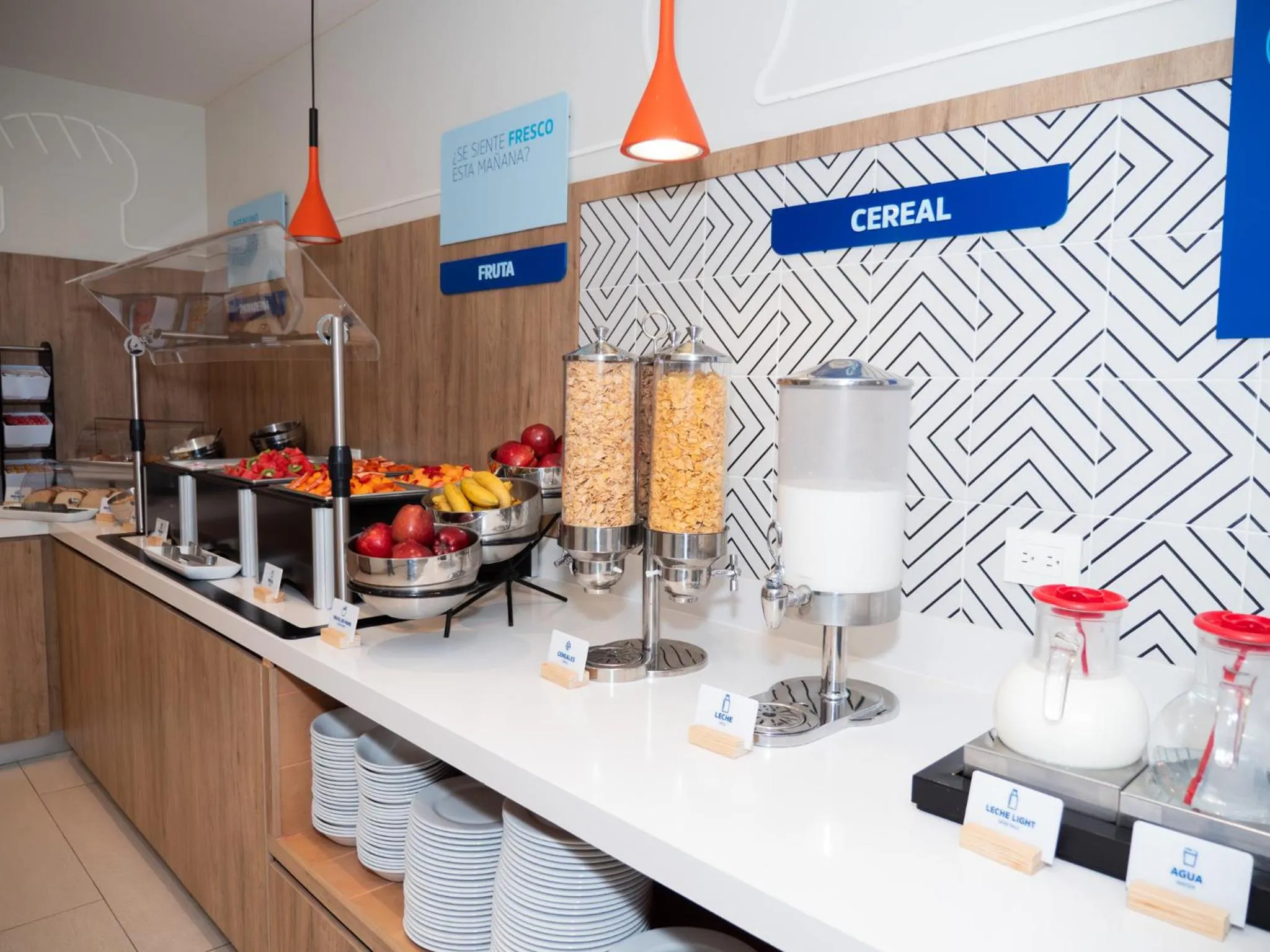 Breakfast in Holiday Inn Express - Monterrey - Tecnologico by IHG