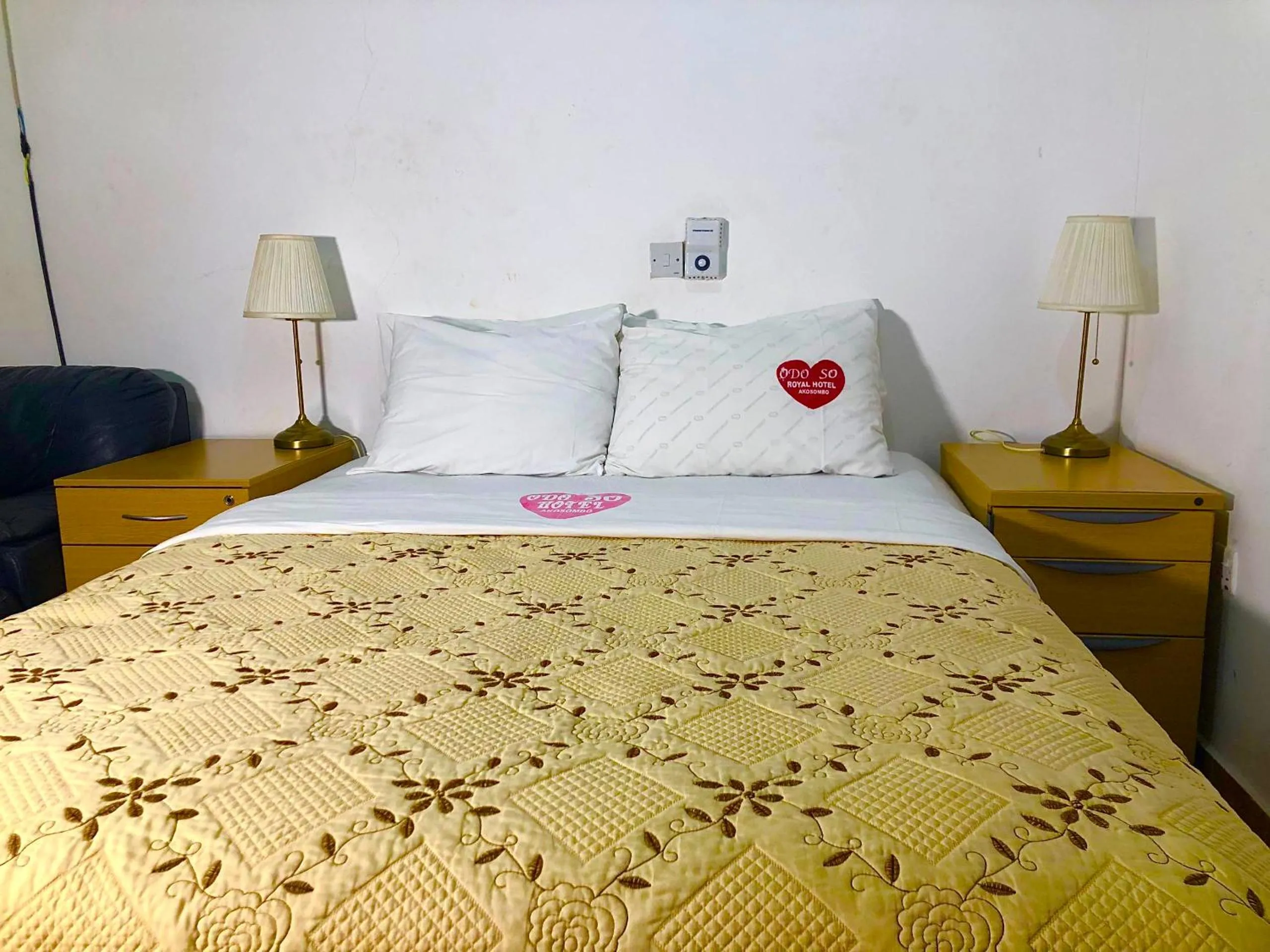 Bed in Odo So Royal Hotel