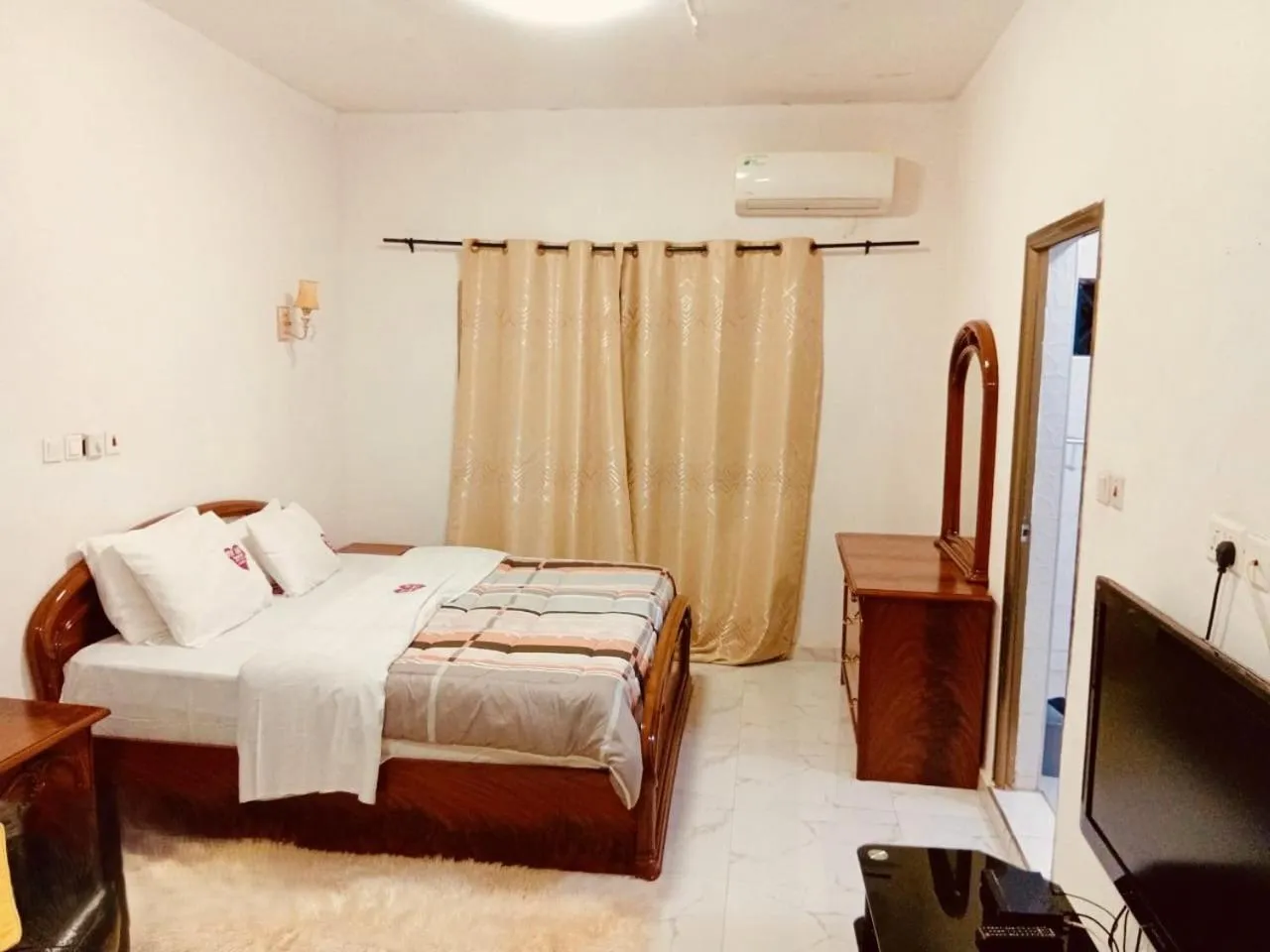 Bed in Odo So Royal Hotel