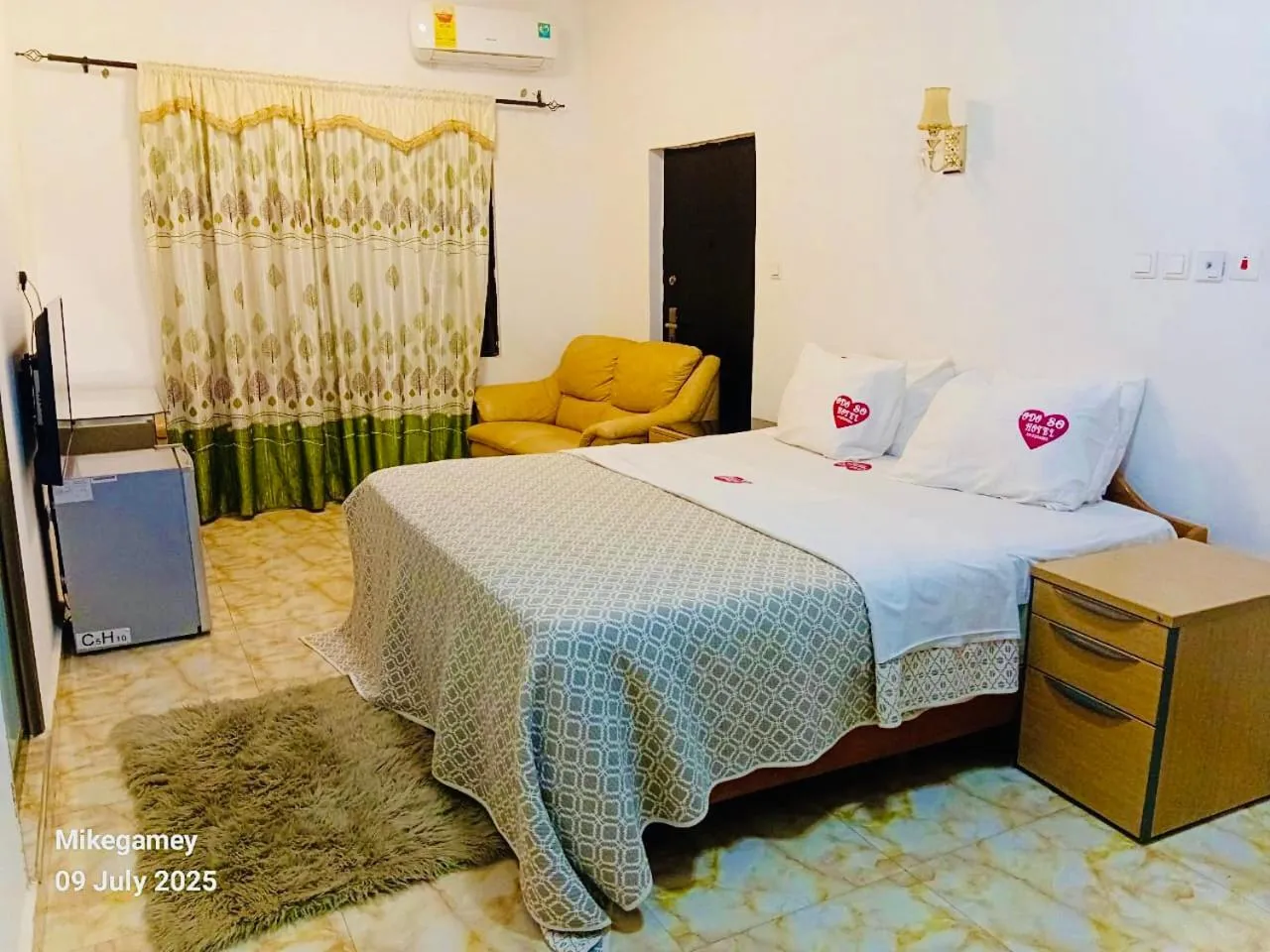 Bed in Odo So Royal Hotel