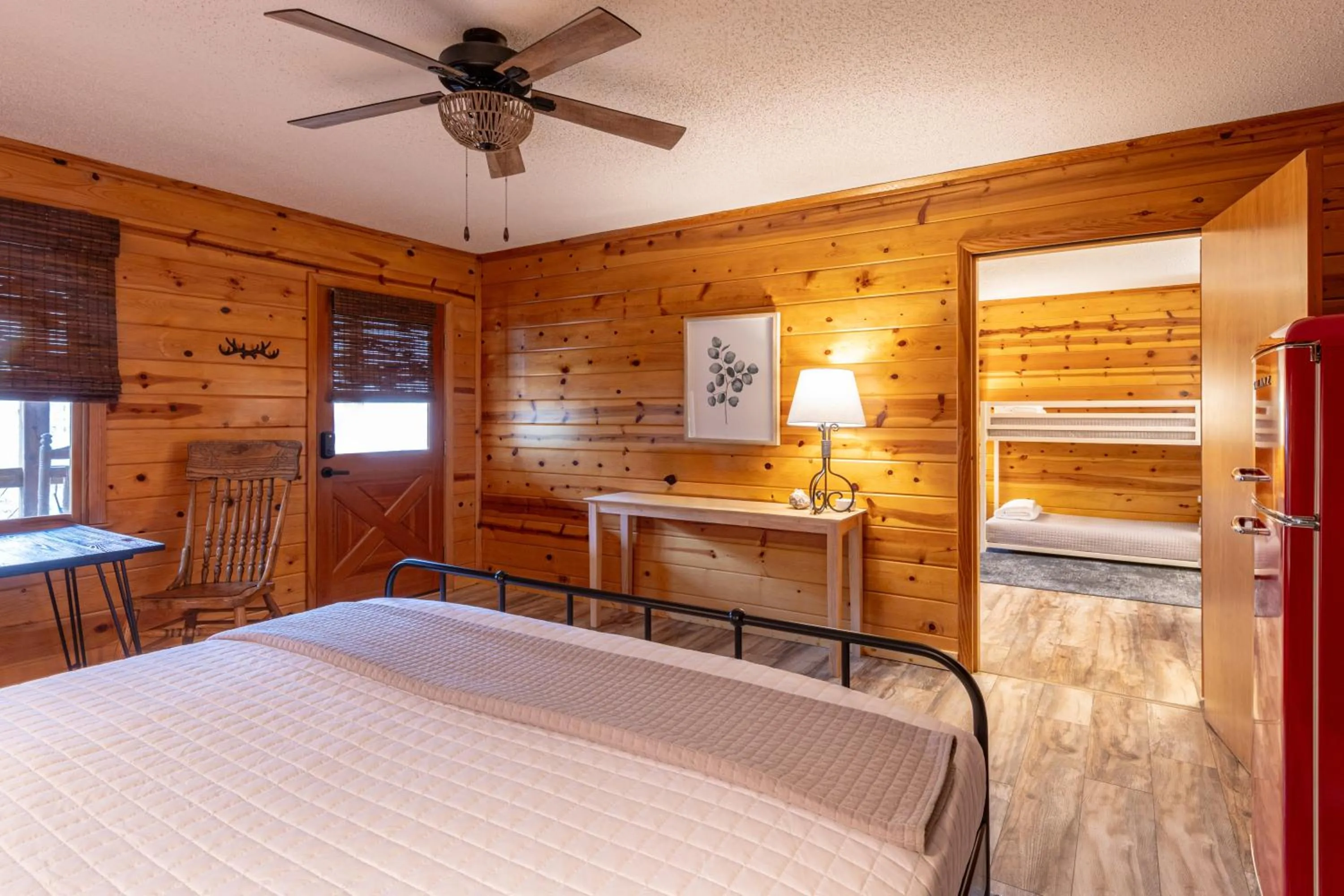 Bedroom, Bed in Mount Mitchell Eco Retreat