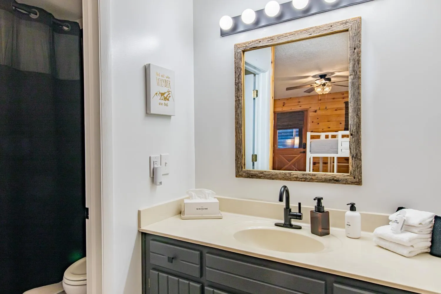 Bathroom in Mount Mitchell Eco Retreat