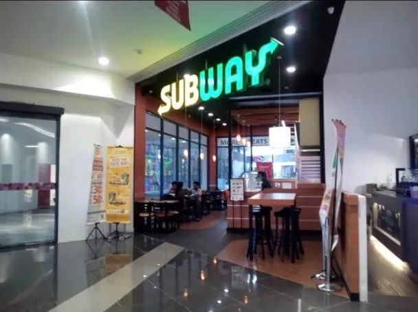 Restaurant/places to eat in MesaHill Homestay, Nilai by S&T Homez