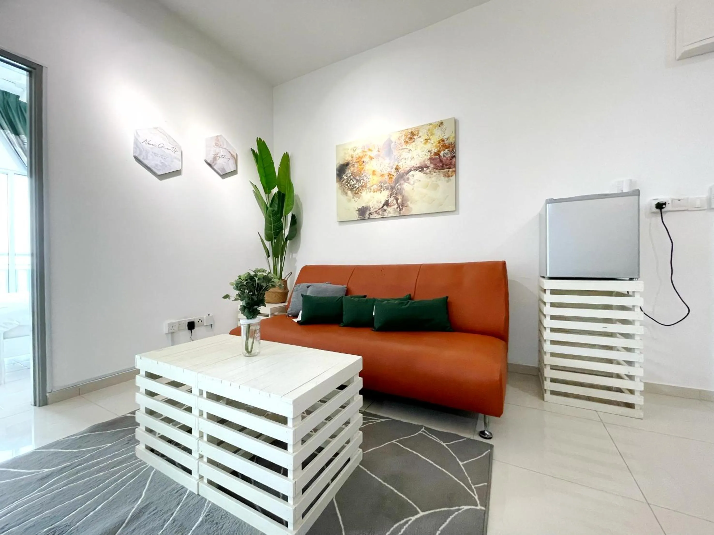 Living room in MesaHill Homestay, Nilai by S&T Homez