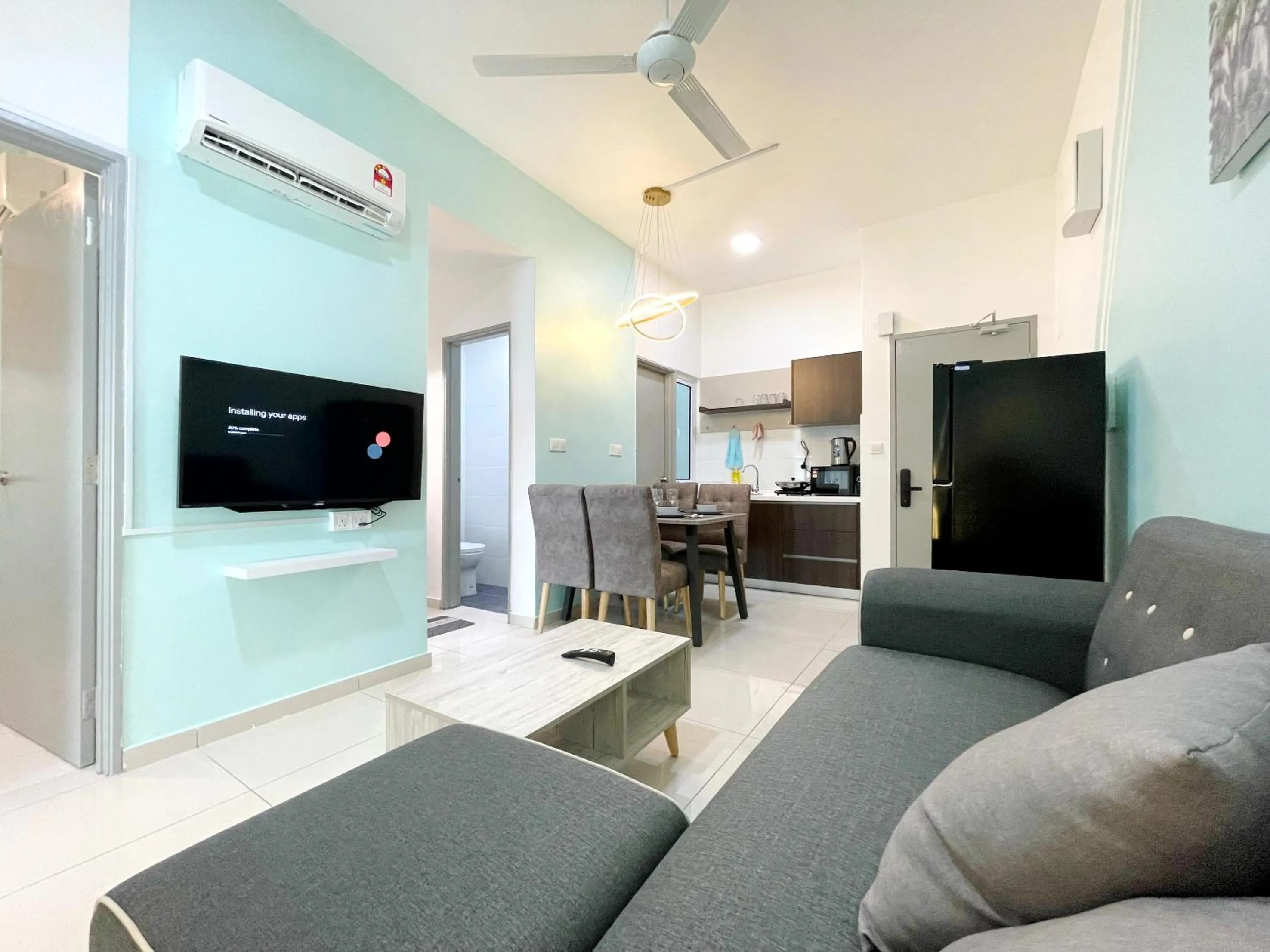 Living room in MesaHill Homestay, Nilai by S&T Homez