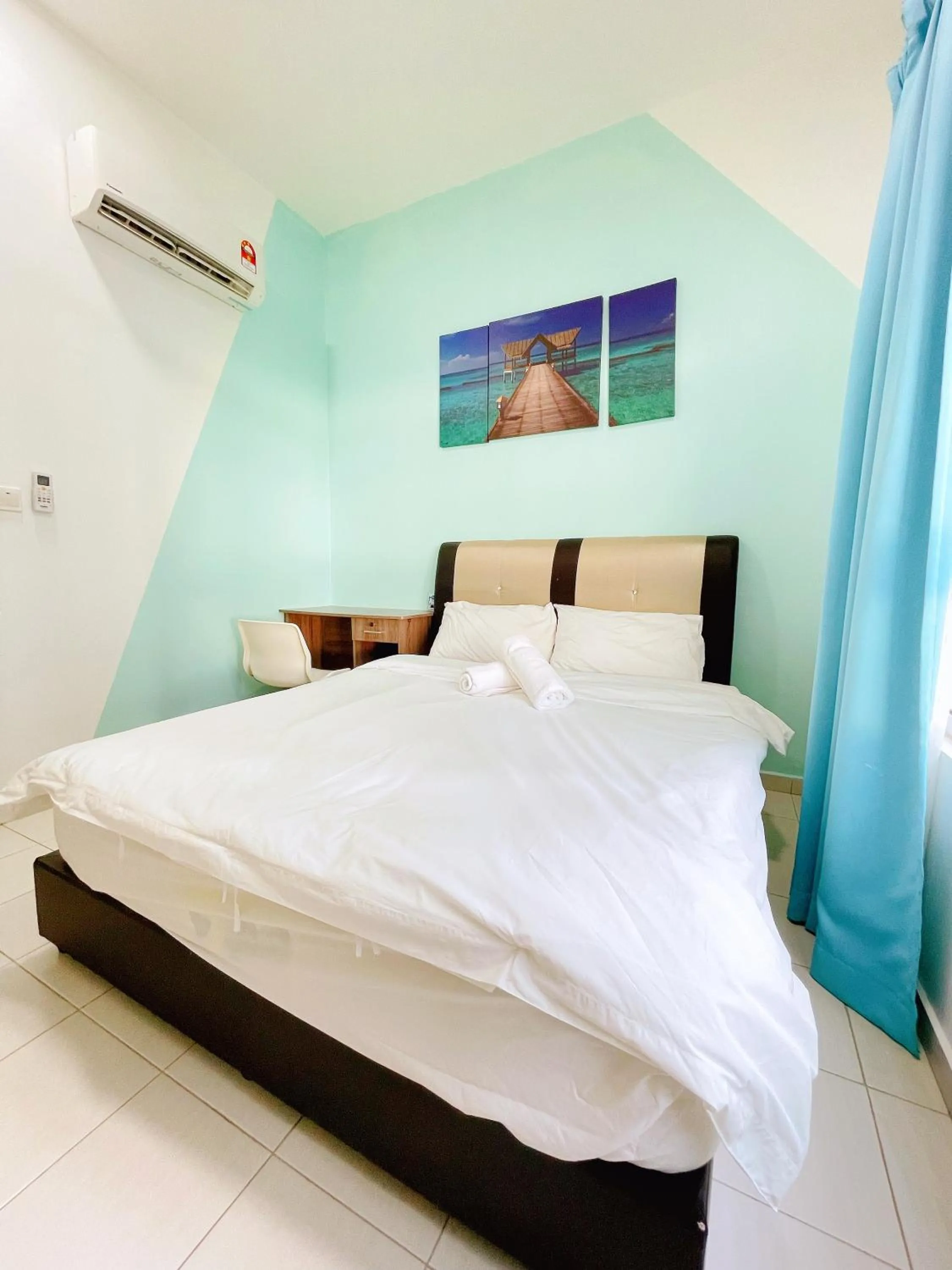 Bedroom, Bed in MesaHill Homestay, Nilai by S&T Homez