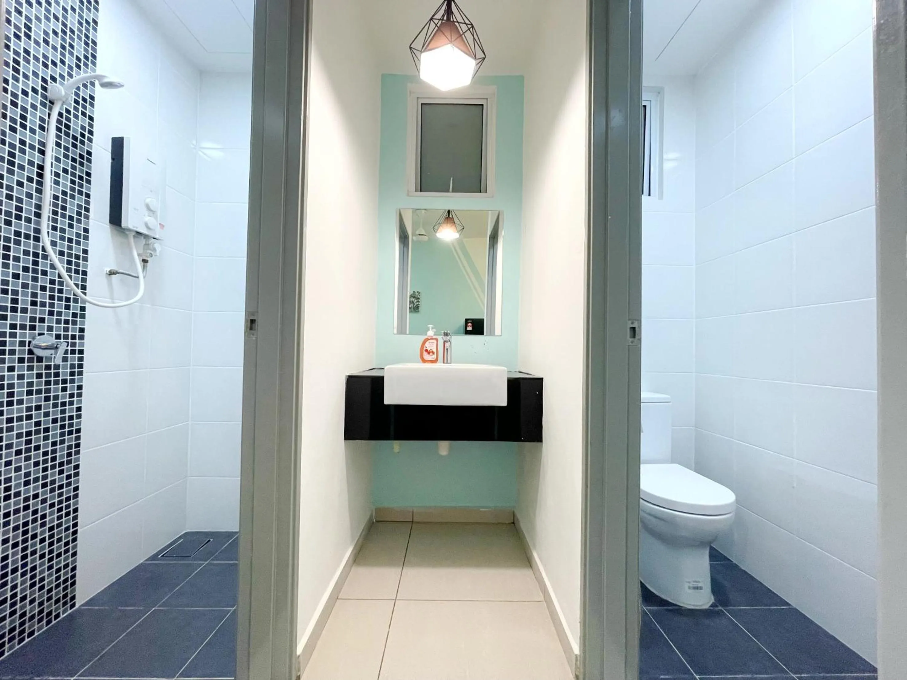 Bathroom in MesaHill Homestay, Nilai by S&T Homez