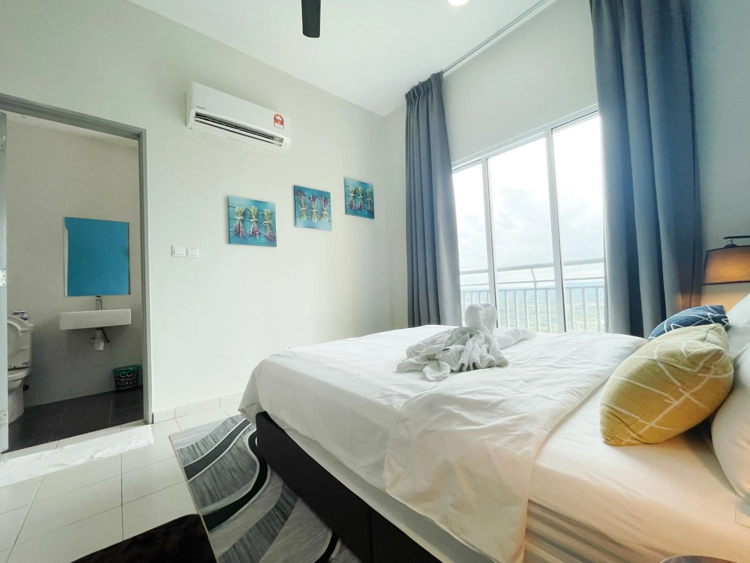 Bedroom, Bed in MesaHill Homestay, Nilai by S&T Homez