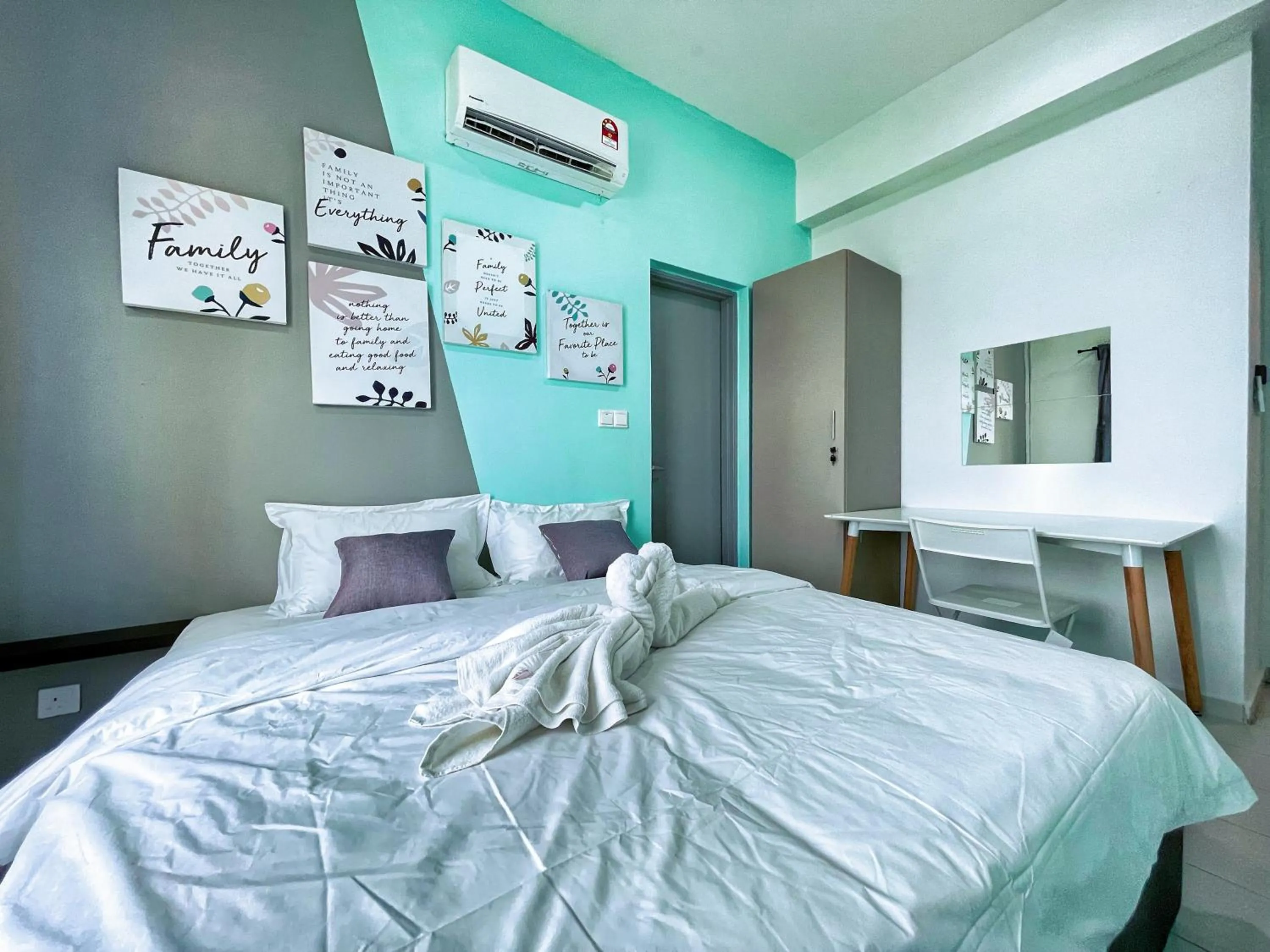 Bedroom, Bed in MesaHill Homestay, Nilai by S&T Homez