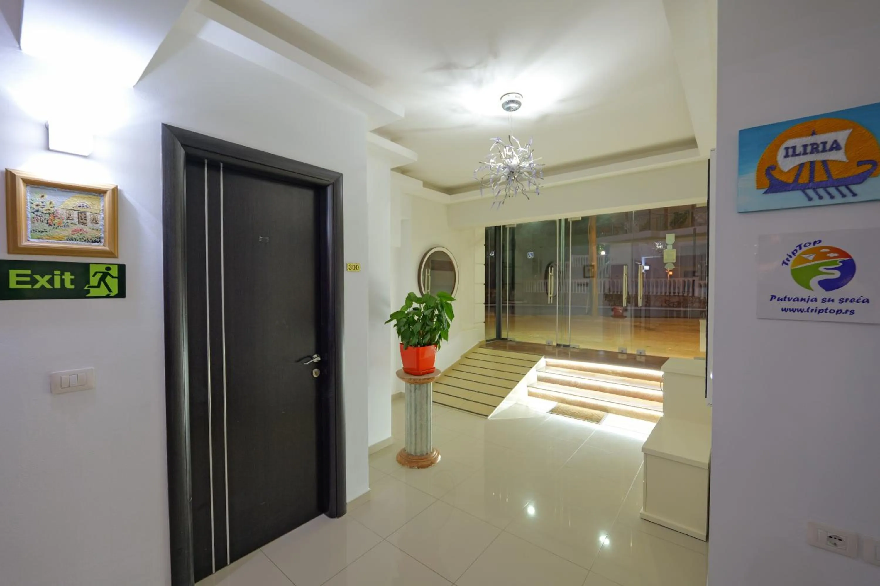 Facade/entrance in Hotel Iliria