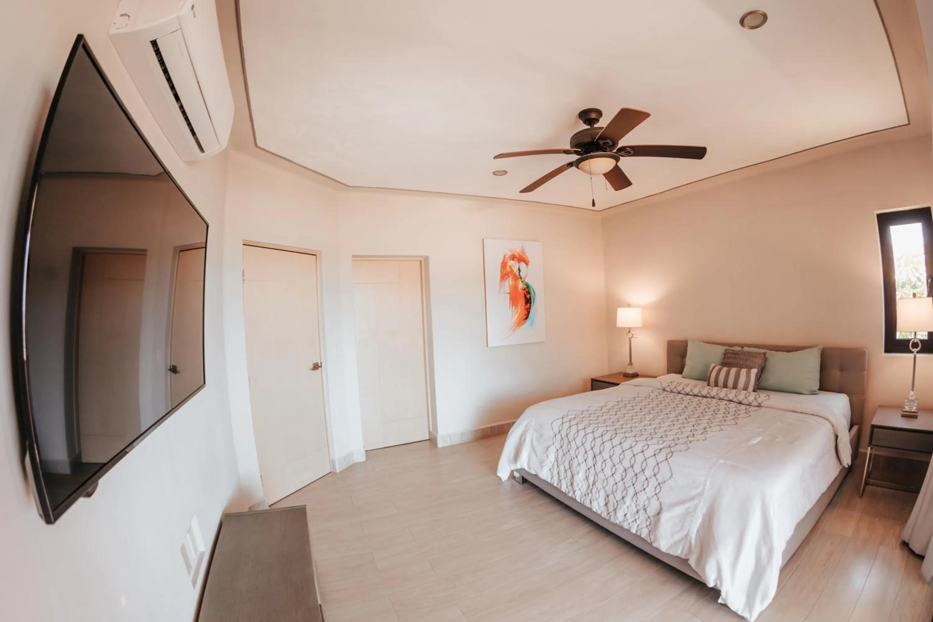 Bedroom, Bed in Castillo Blarney Inn