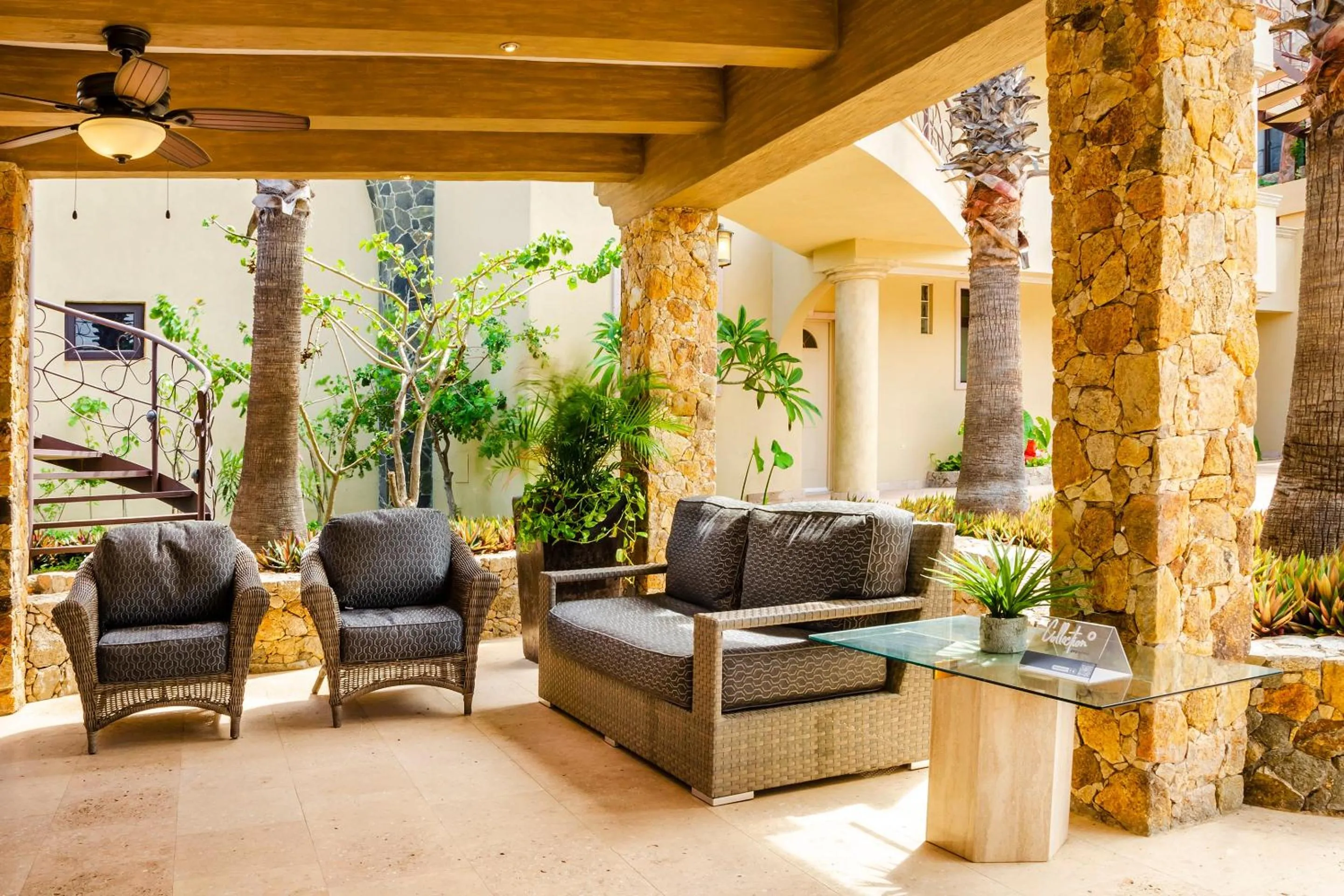 Lobby or reception in Castillo Blarney Inn