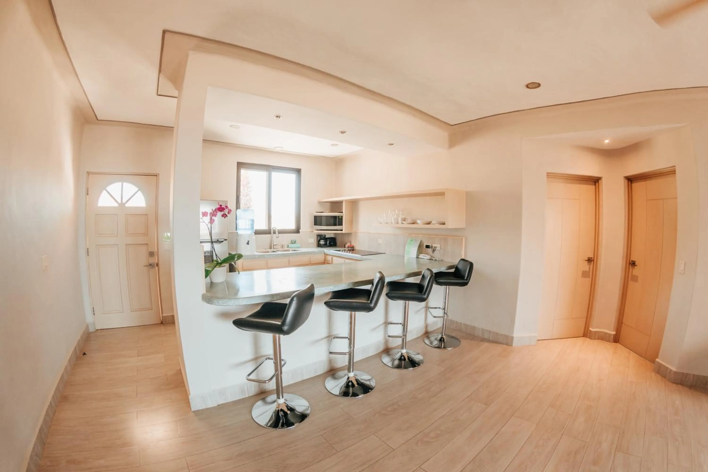 kitchen in Castillo Blarney Inn