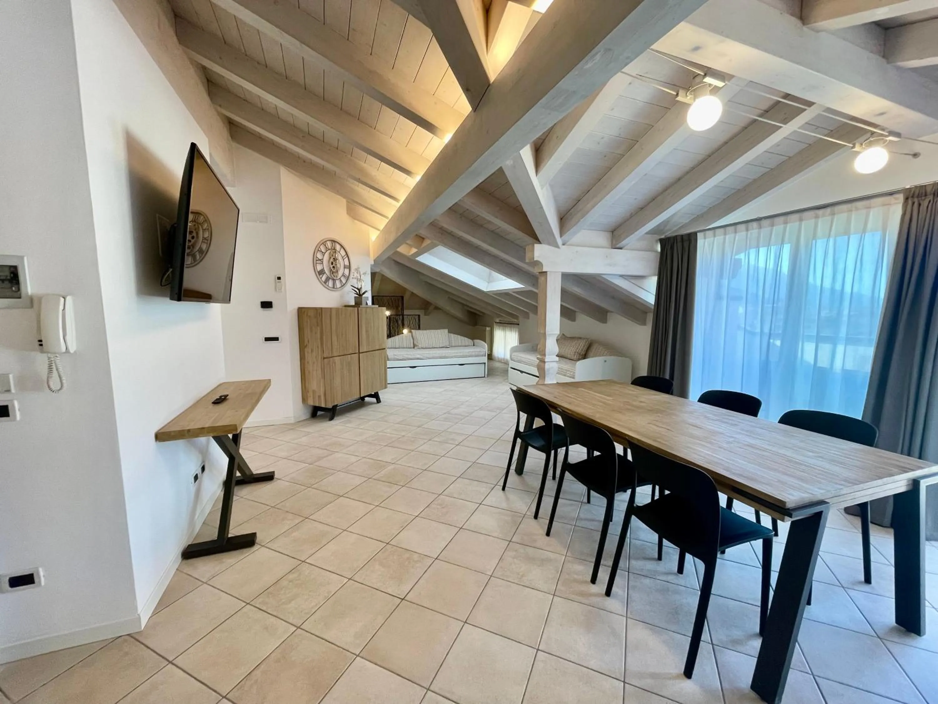 TV and multimedia in Arcovacanze