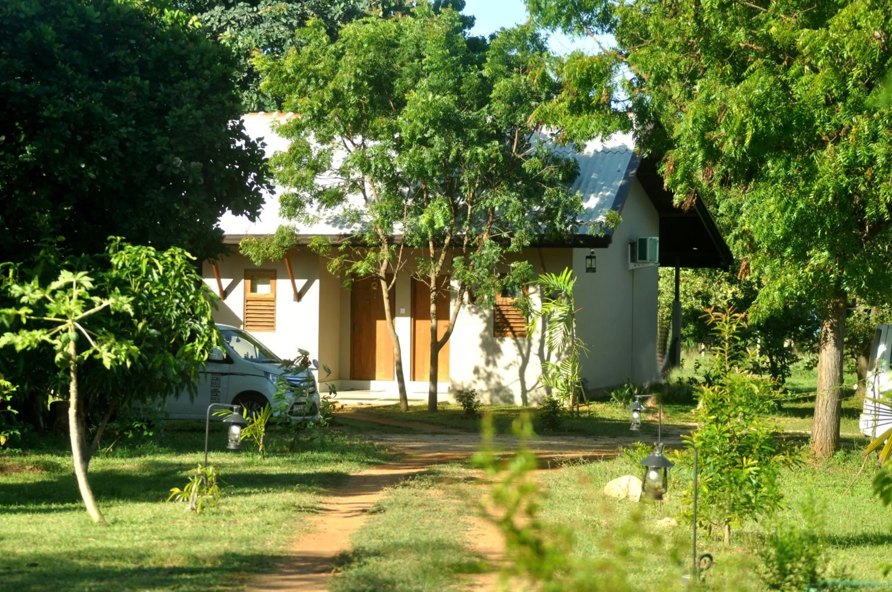 Property building in Saffron Lake Yala