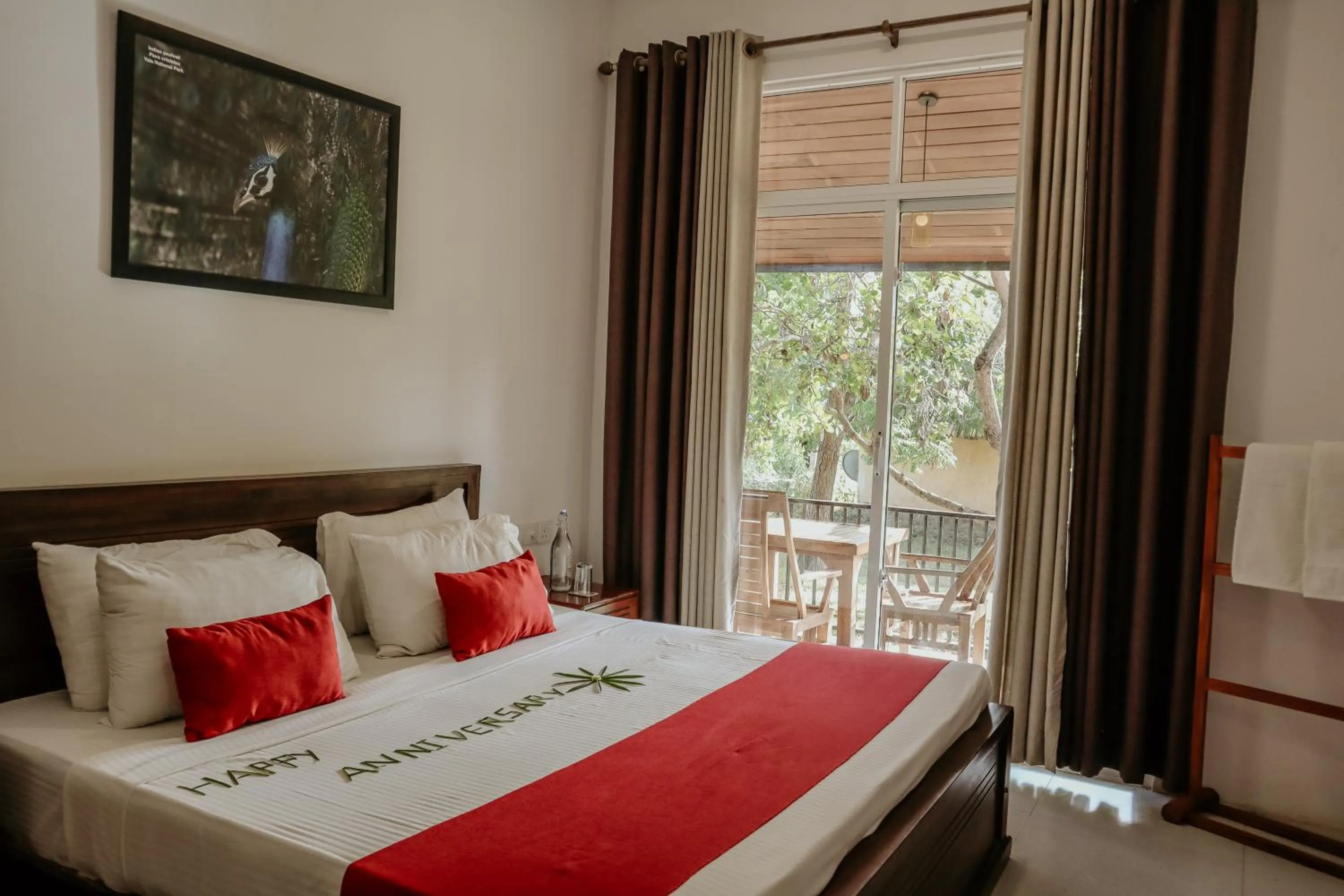 Decorative detail, Bed in Saffron Lake Yala