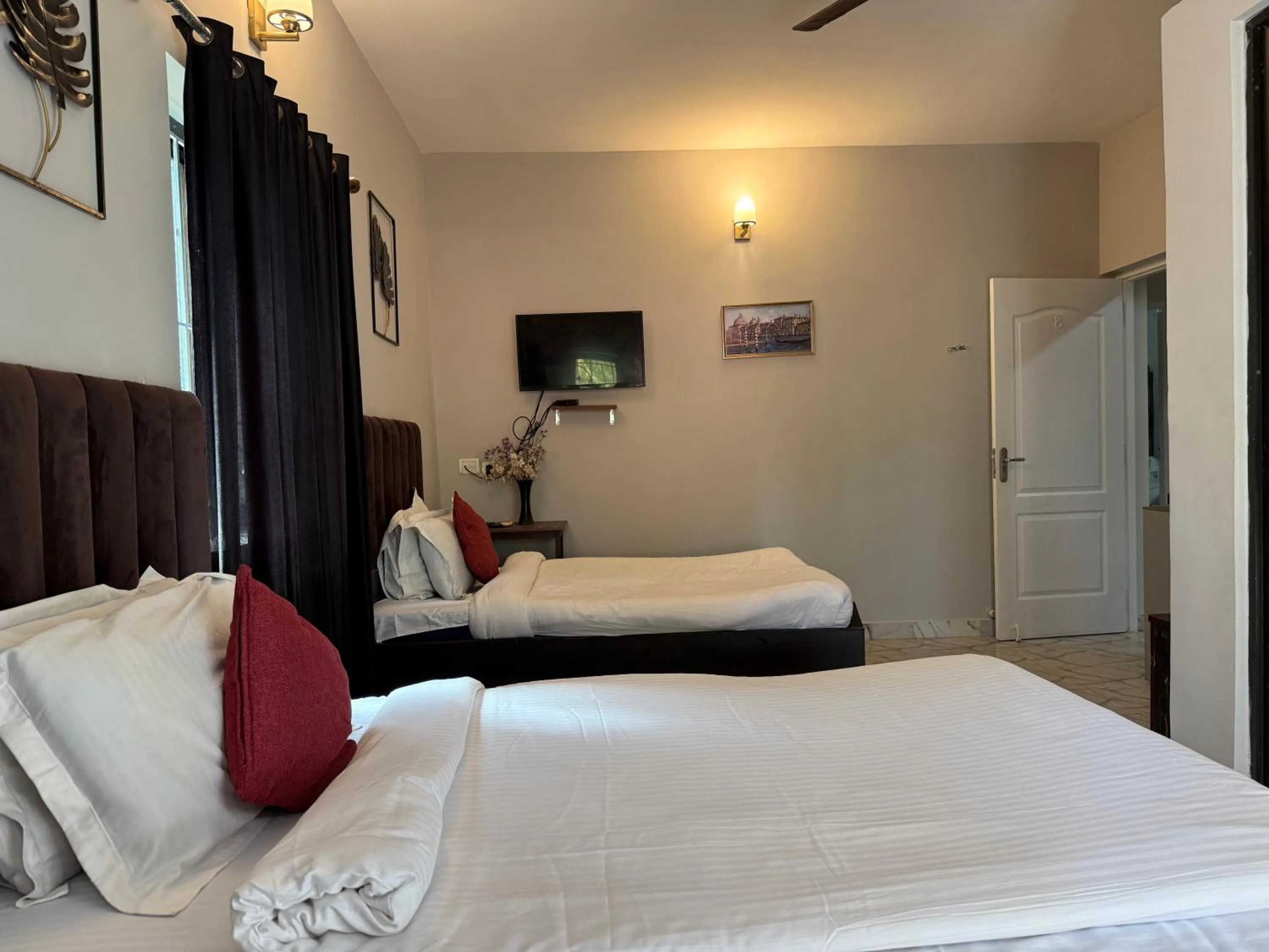 Bed in Casa Almeida by Legends Hotels