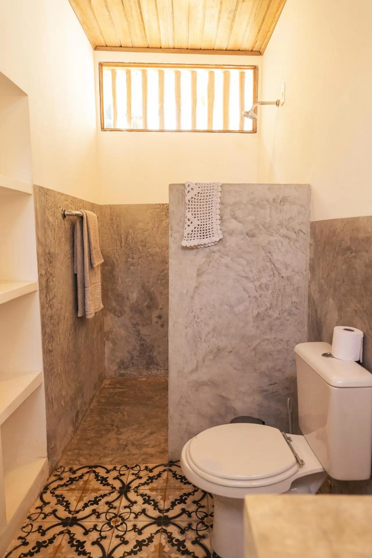 Shower in Casa na Lagoa