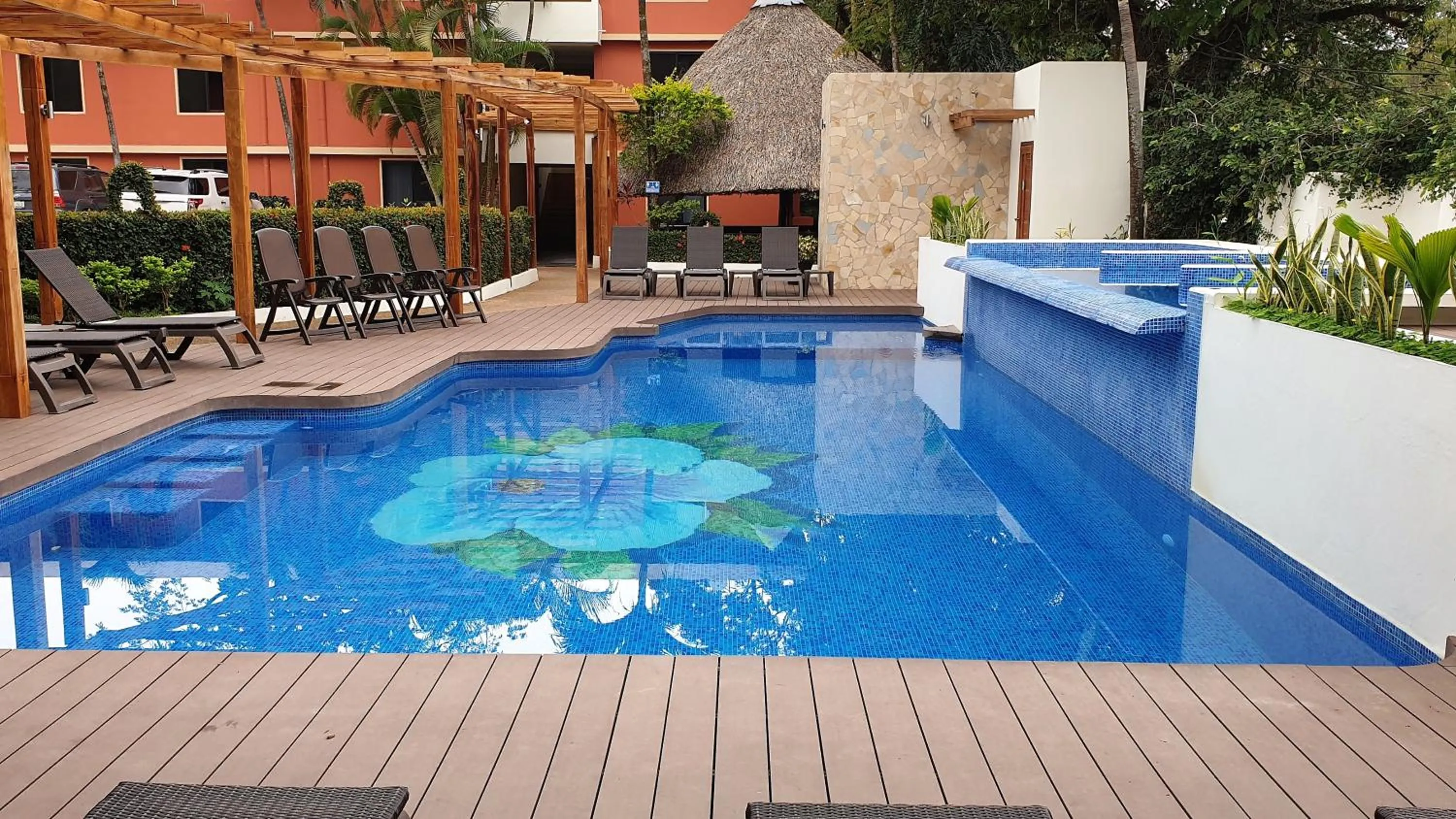 Swimming pool in Hotel Maya Tulipanes Palenque