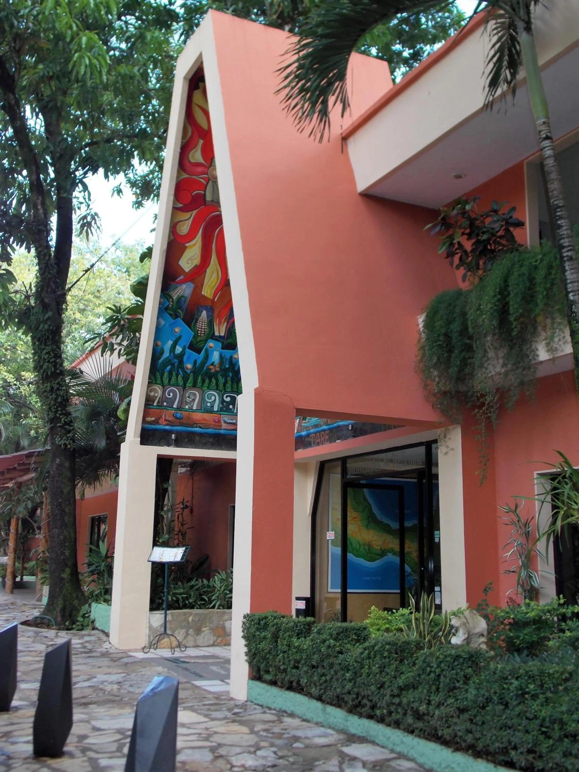 Property building in Hotel Maya Tulipanes Palenque