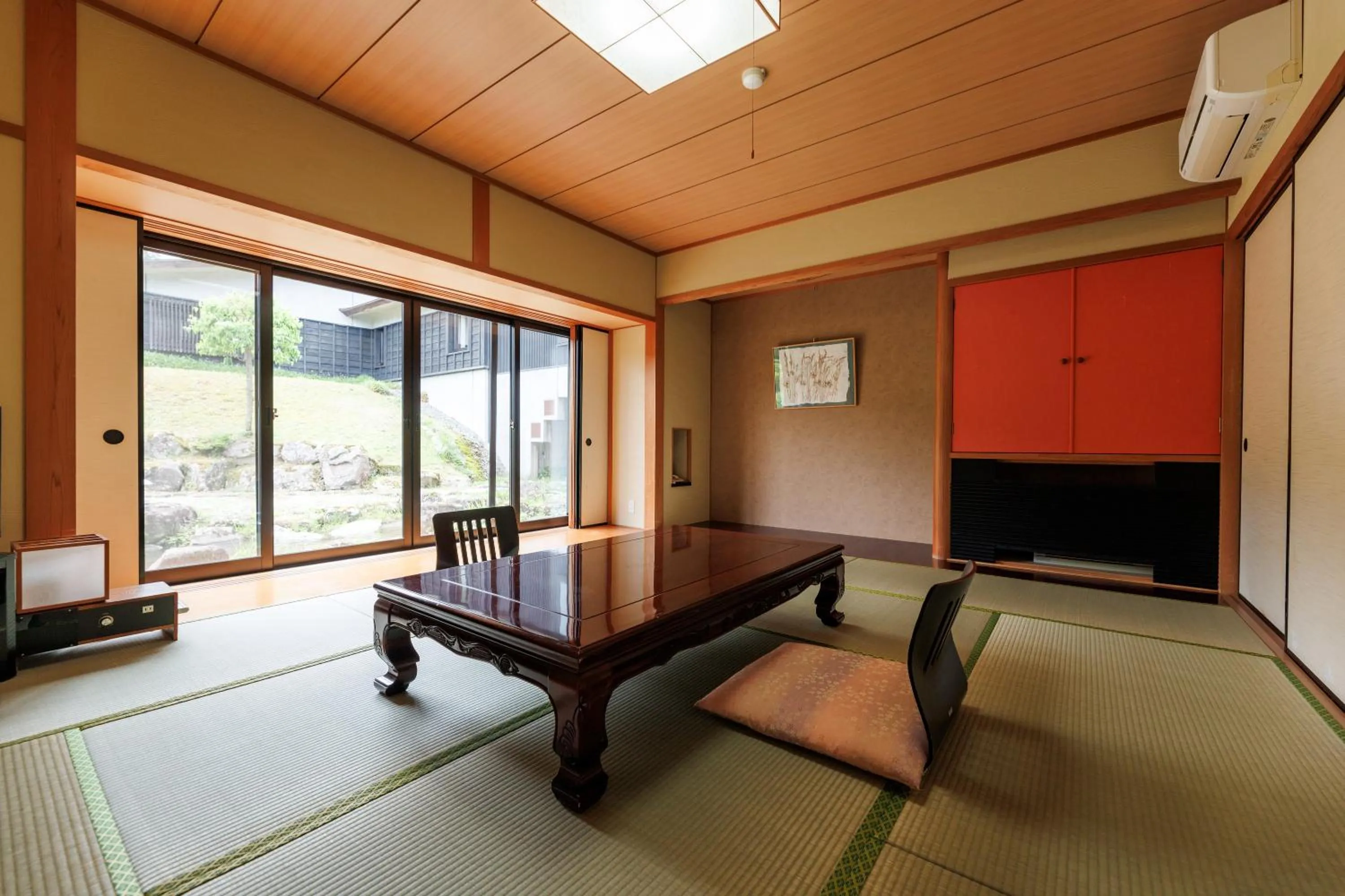 Photo of the whole room in Hotel Kikori