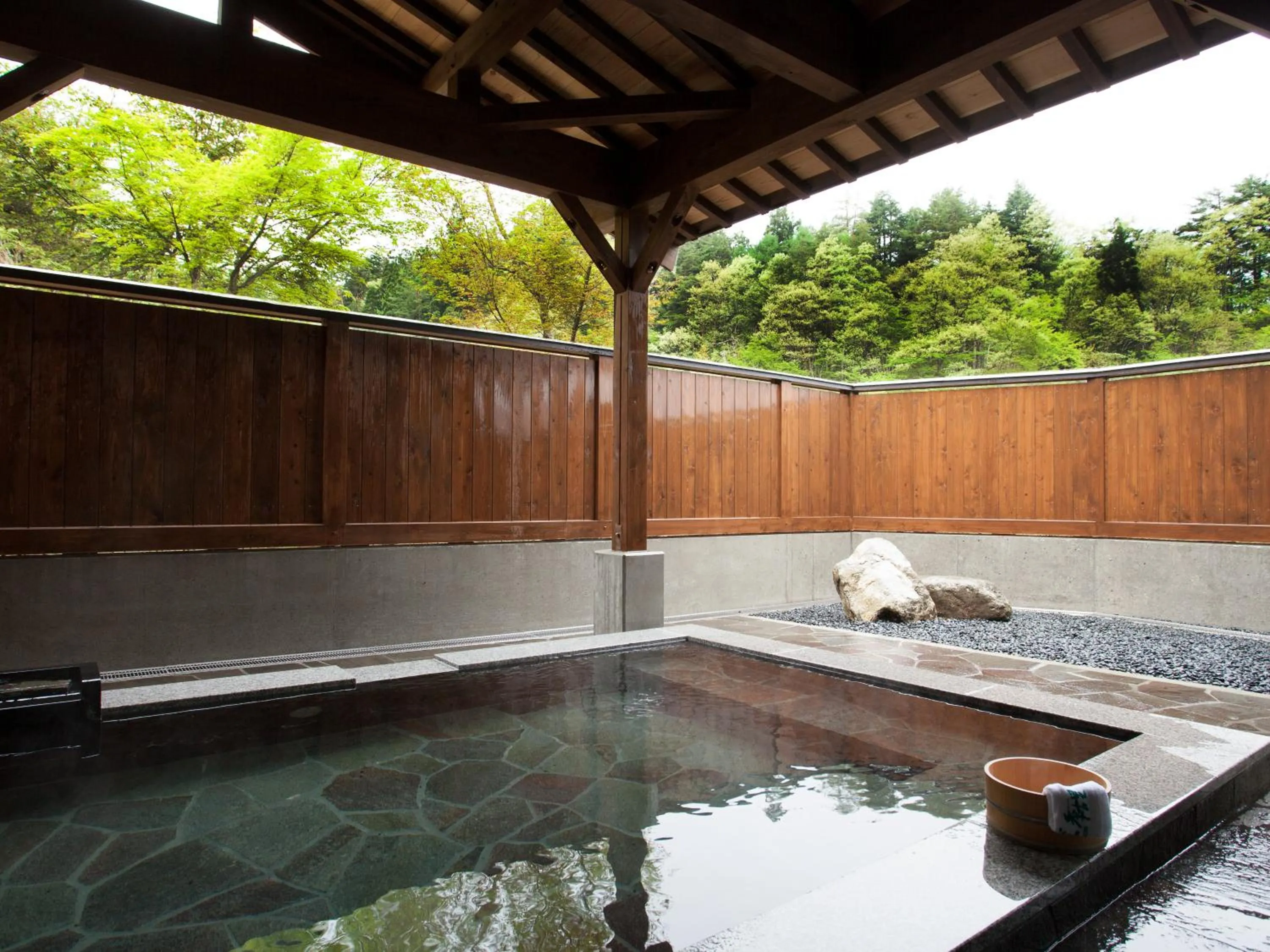 Hot Spring Bath in Hotel Kikori
