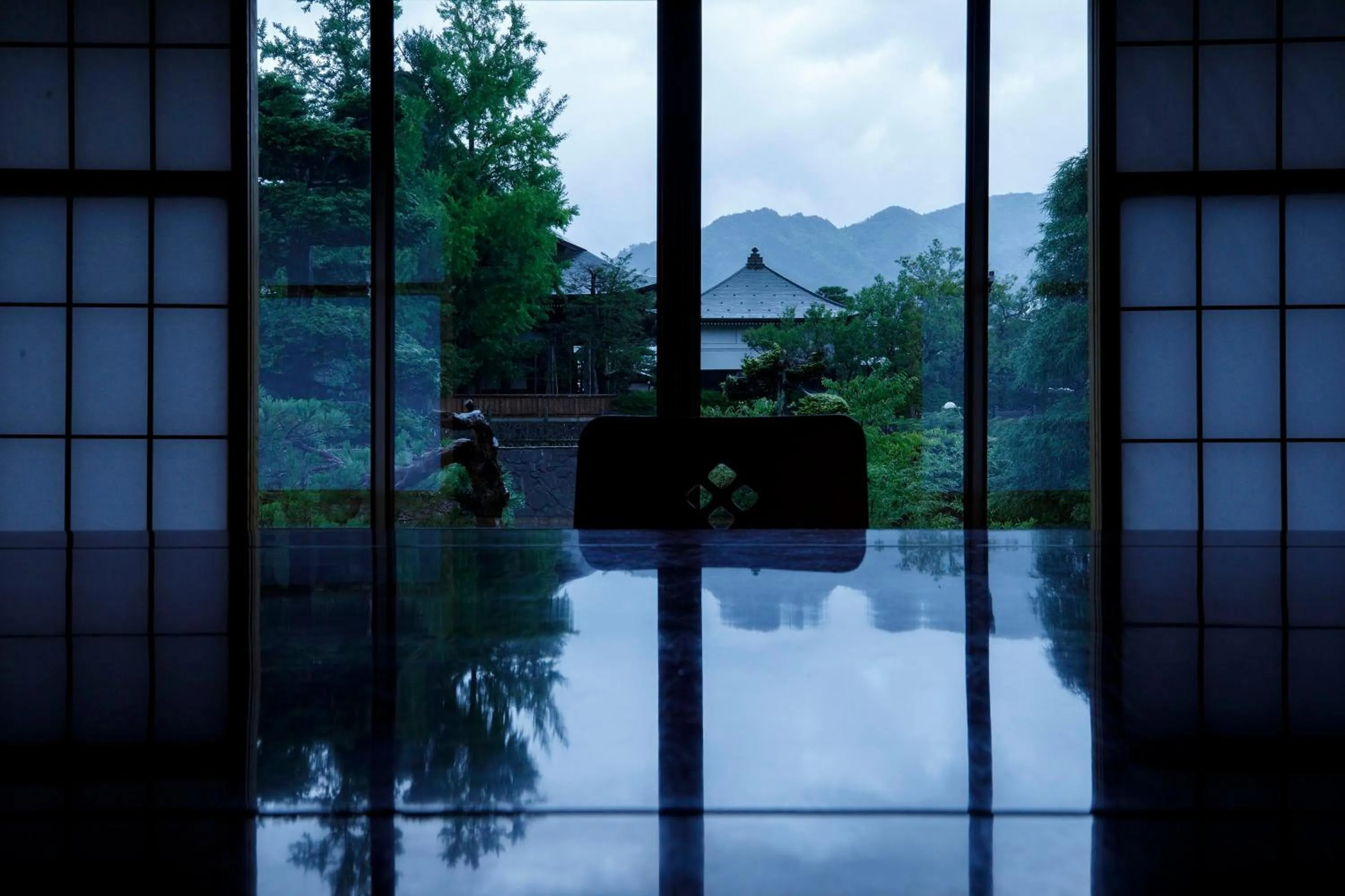 Photo of the whole room in Busuitei