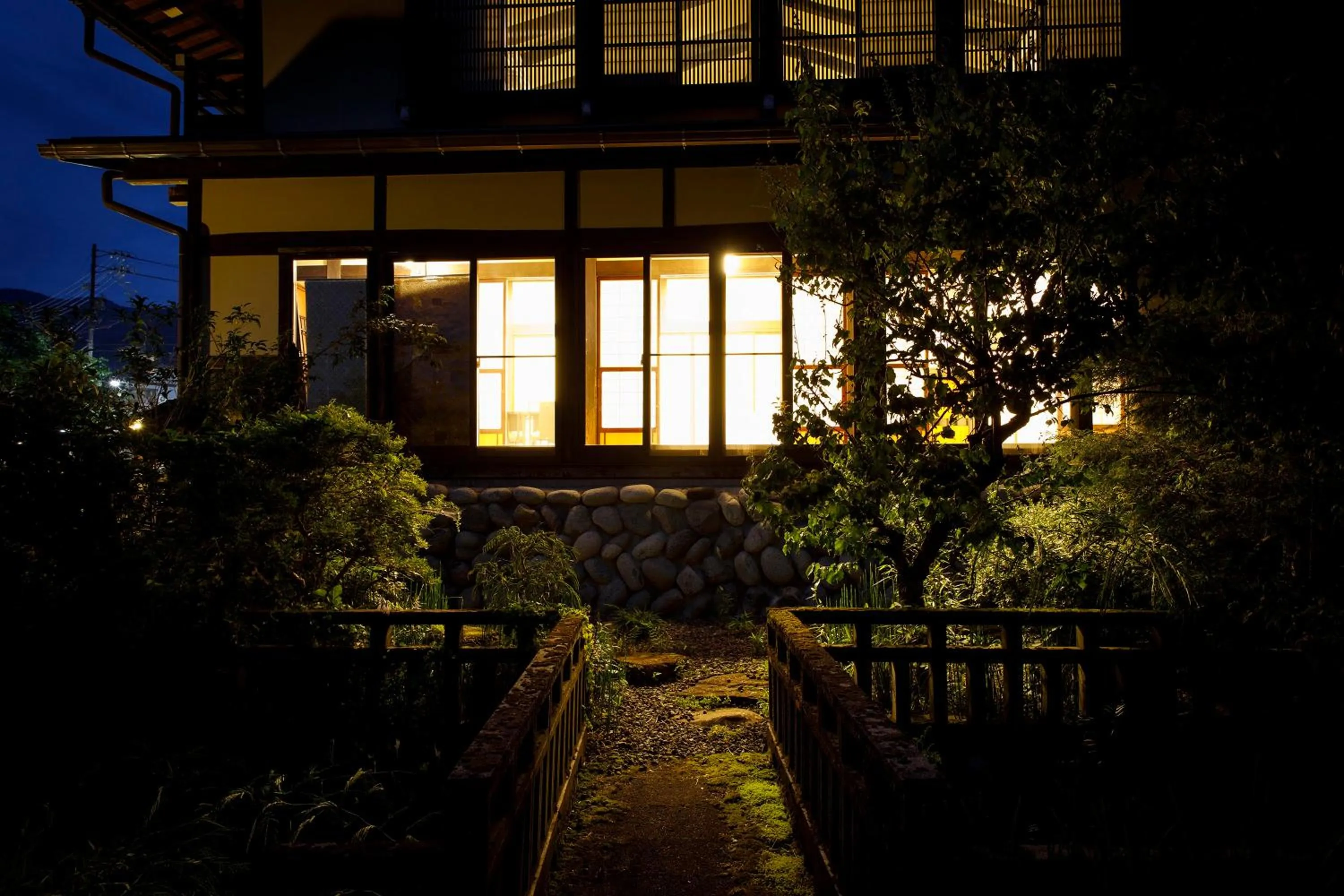 Property building in Busuitei