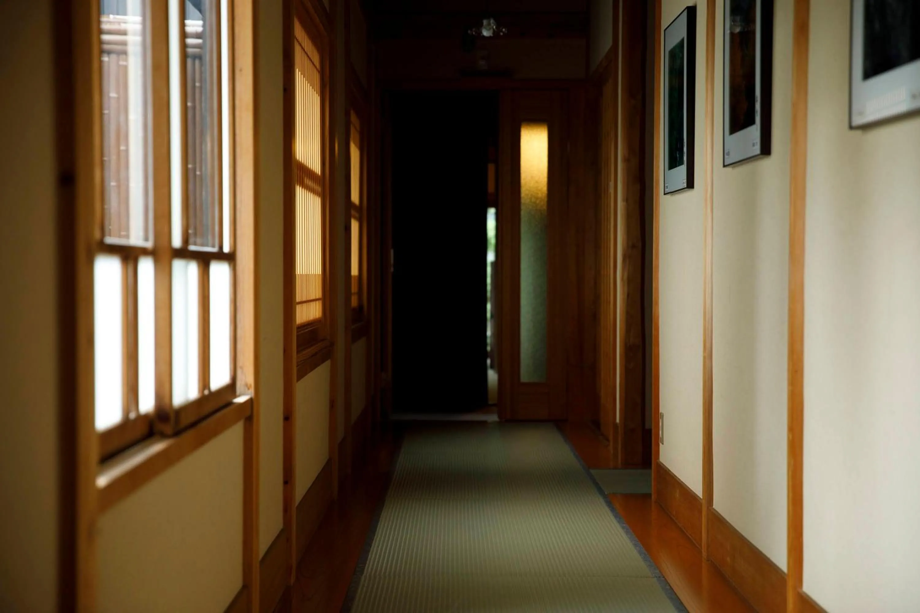 Photo of the whole room in Busuitei