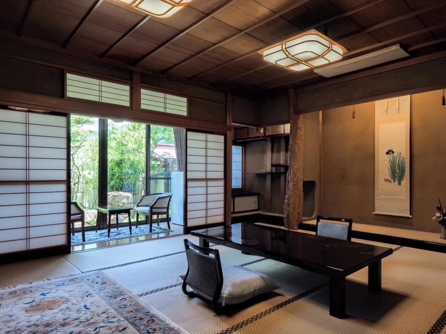 Living room in Yatsusankan Over 6 years old