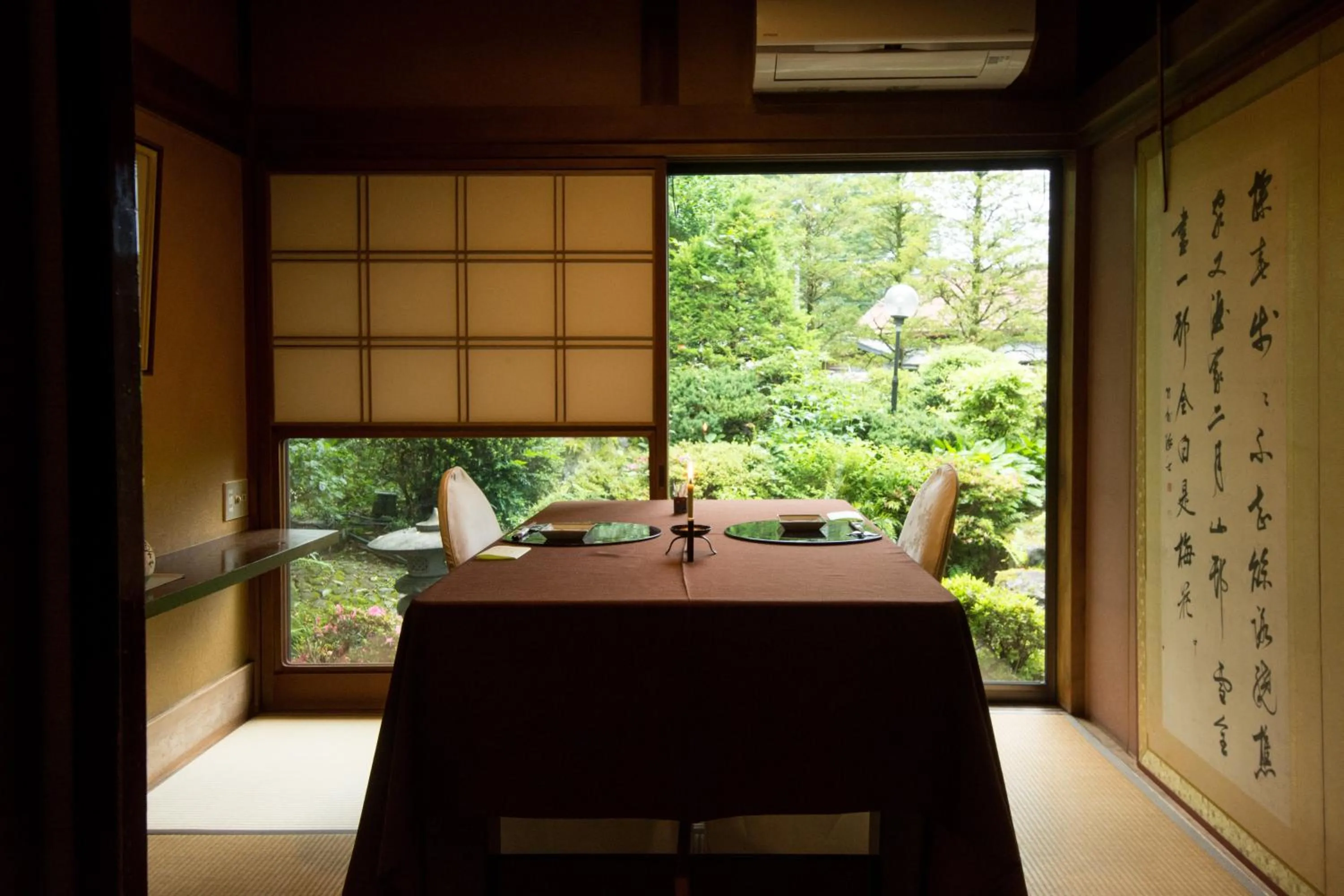 Restaurant/places to eat in Yatsusankan Over 6 years old