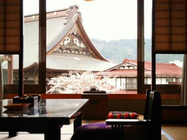 Yatsusankan-Children 6 years and older only