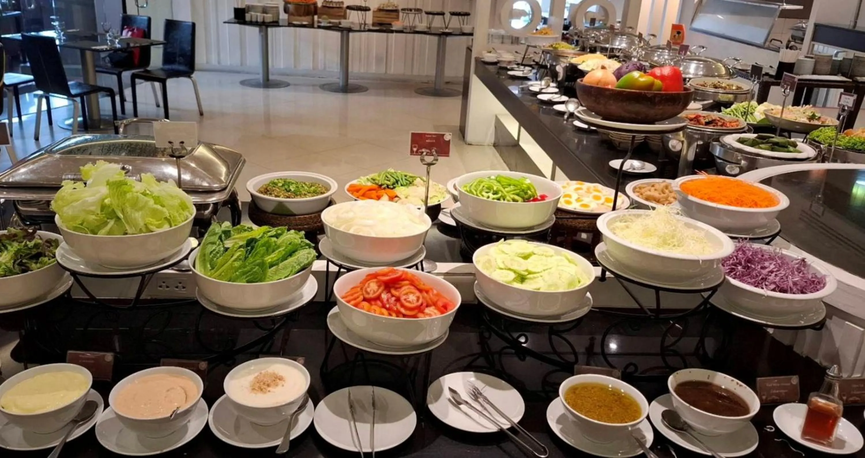 Restaurant/places to eat in Chiangmai Grandview Hotel & Convention Center