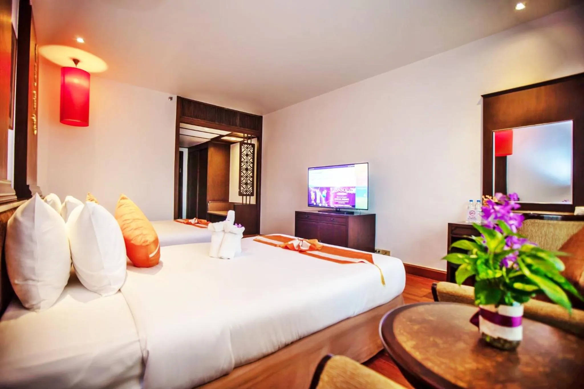 Bedroom, Bed in Chiangmai Grandview Hotel & Convention Center