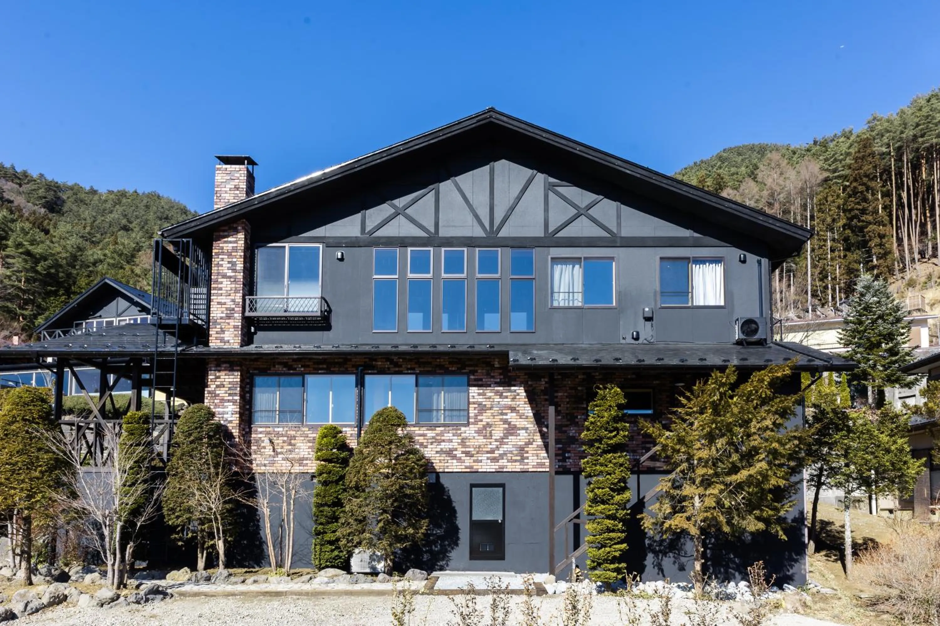 Property building in Kawaguchiko Country Cottage Ban