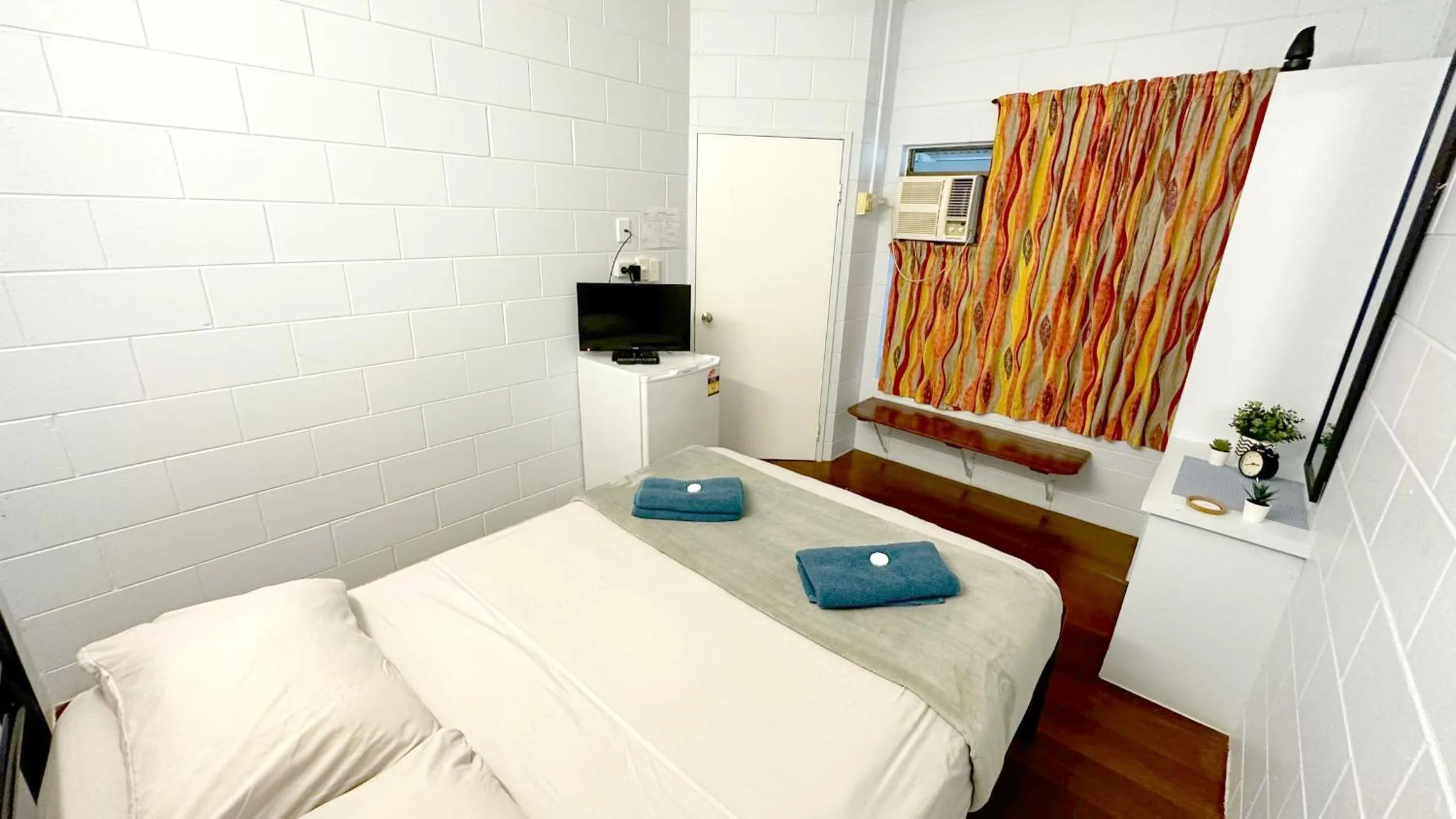 Bed in Cooktown Motel