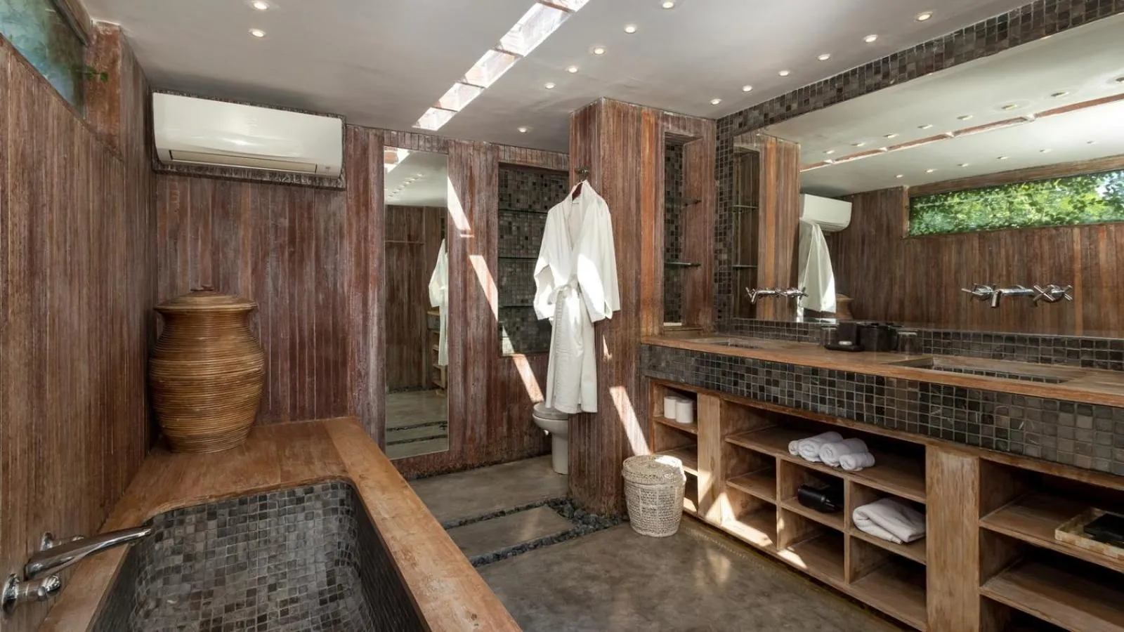 Bathroom in Casa Mateo Villa