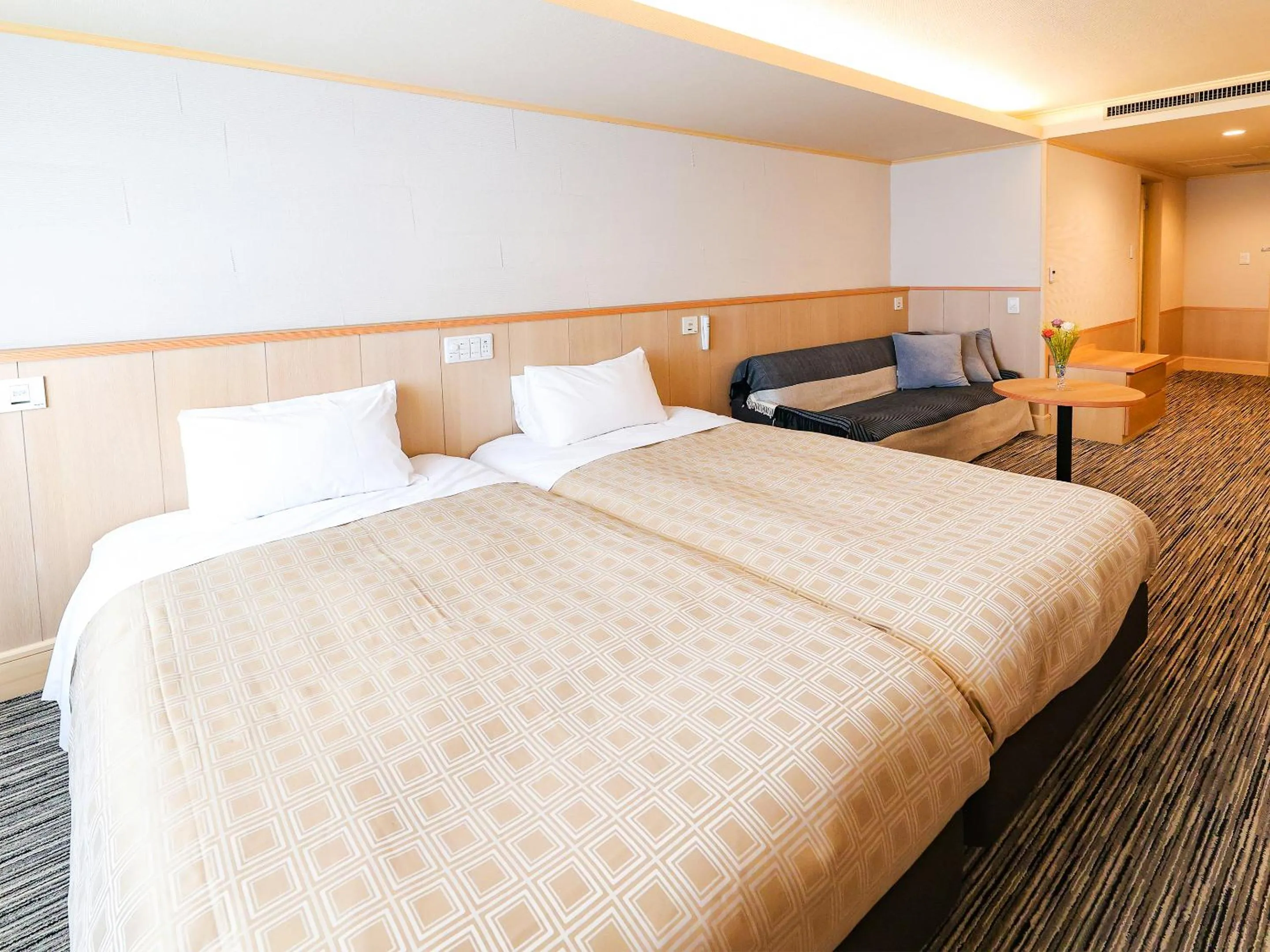 Photo of the whole room, Bed in Fukui Hotel