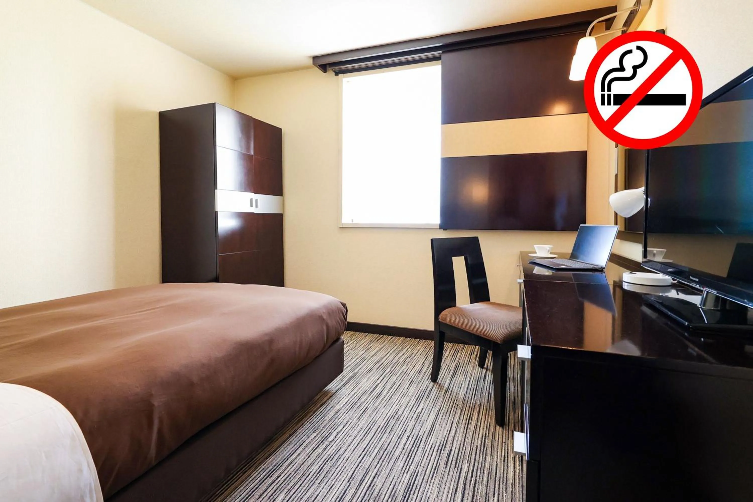 Photo of the whole room, Bed in Fukui Hotel