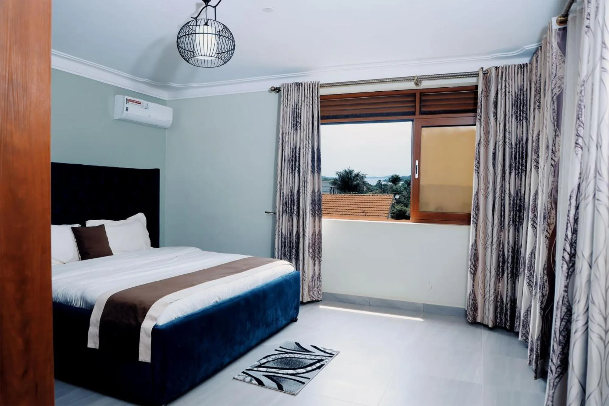 Bed in Munyonyo Heights Apartments