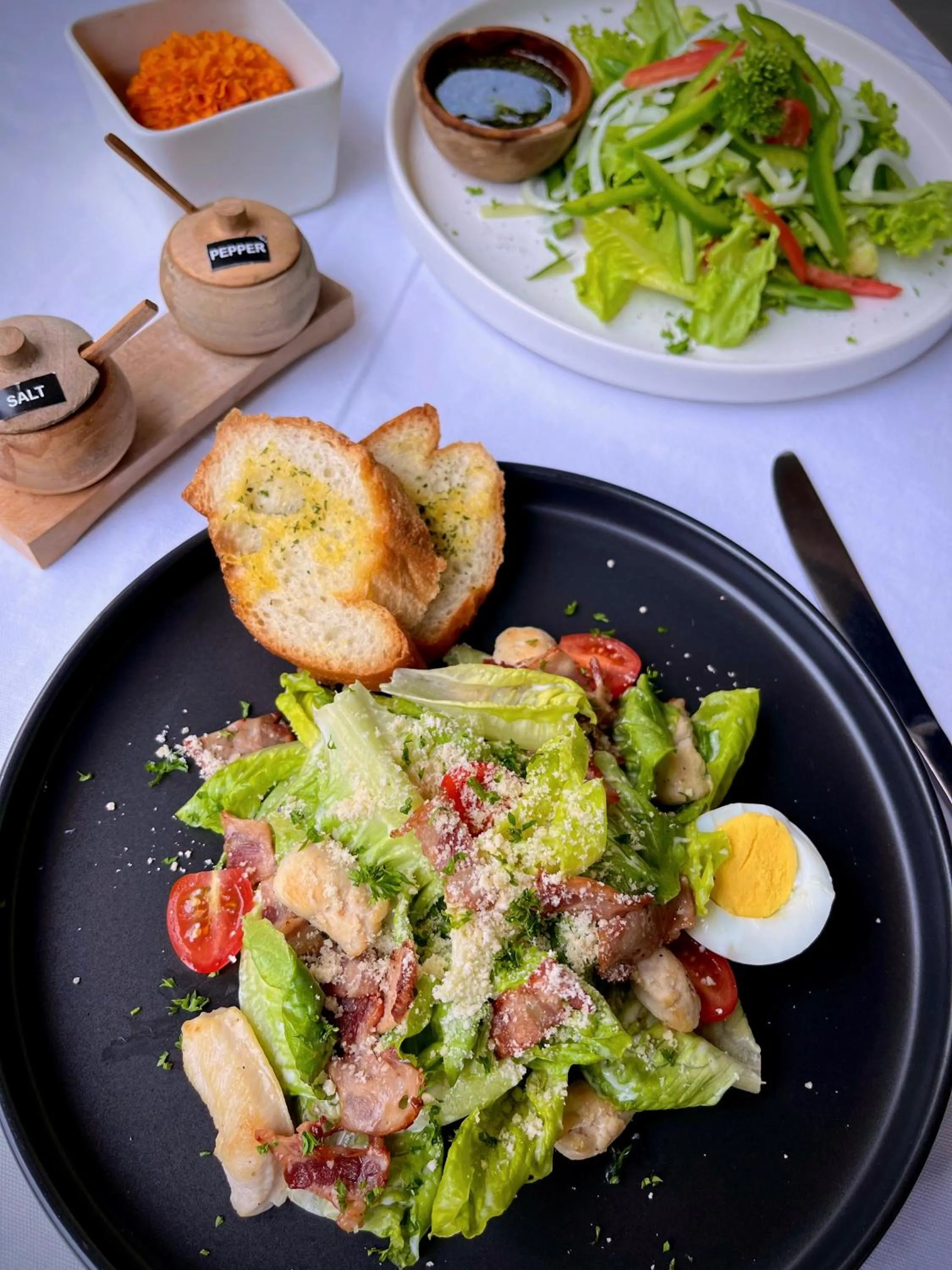 Restaurant/places to eat in The Compass Rose Ubud