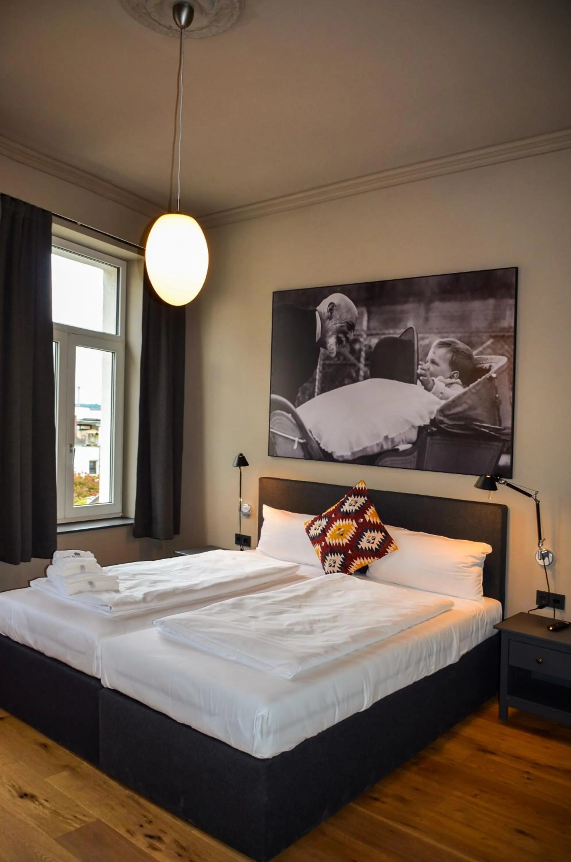 Bed in Storyhotel Bergischer Hof Königswinter