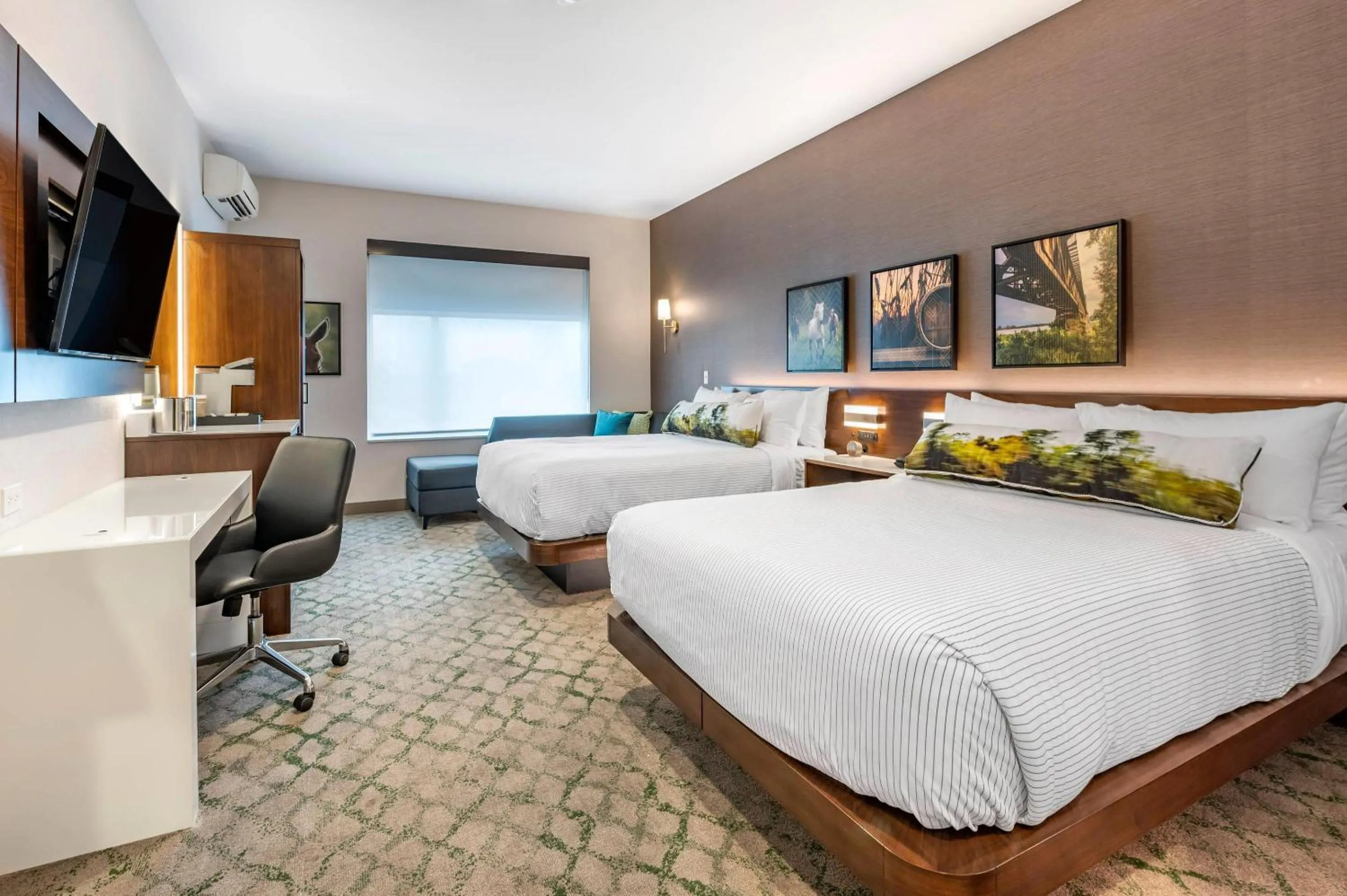 Bedroom, Bed in Cambria Hotel Louisville Downtown-Whiskey Row