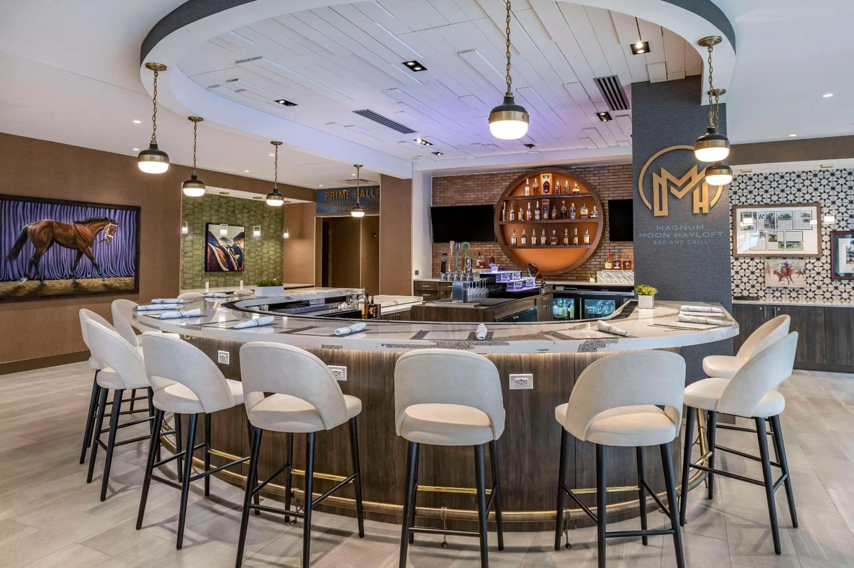 Restaurant/places to eat in Cambria Hotel Louisville Downtown-Whiskey Row