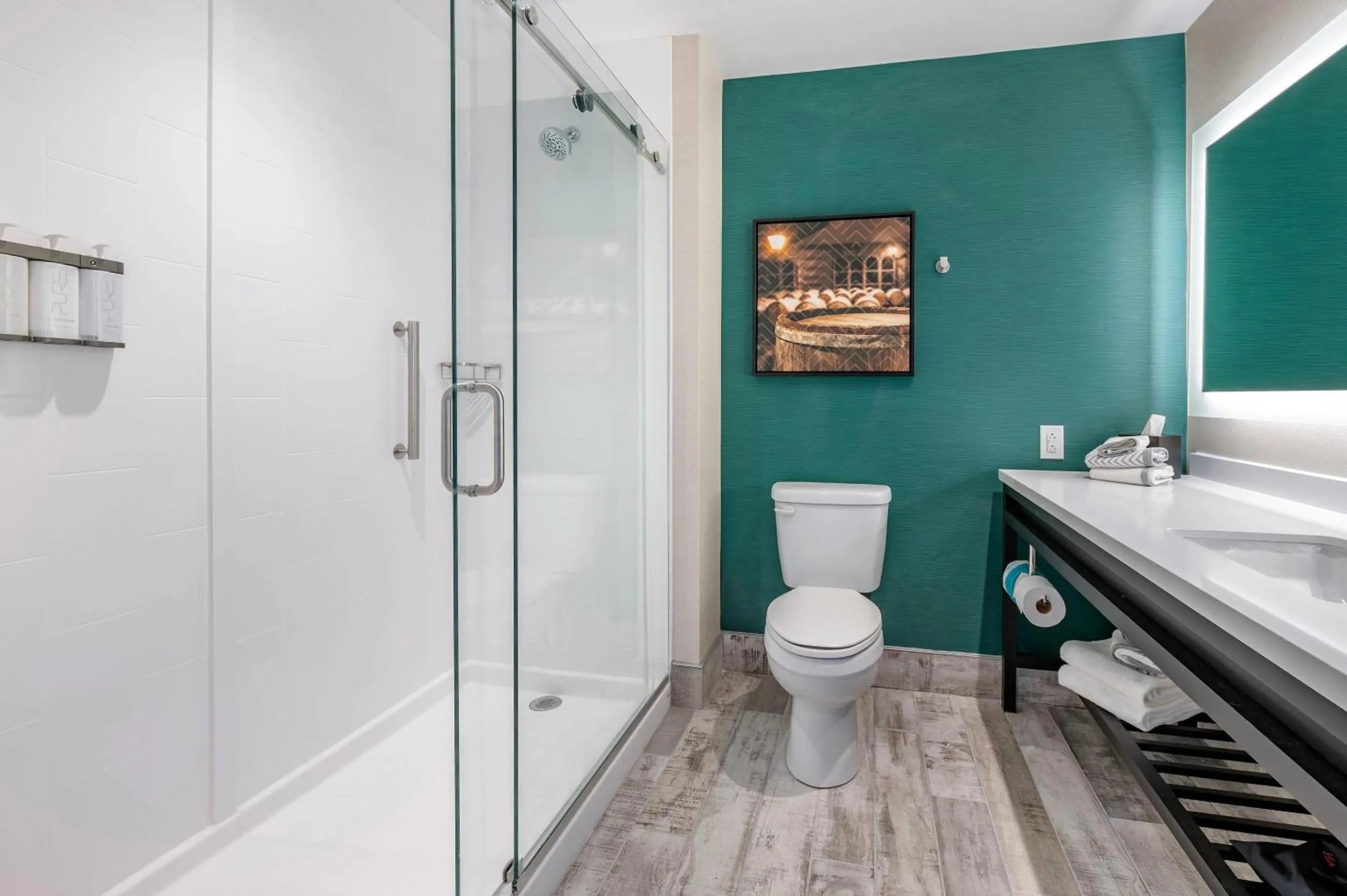 Bedroom in Cambria Hotel Louisville Downtown-Whiskey Row