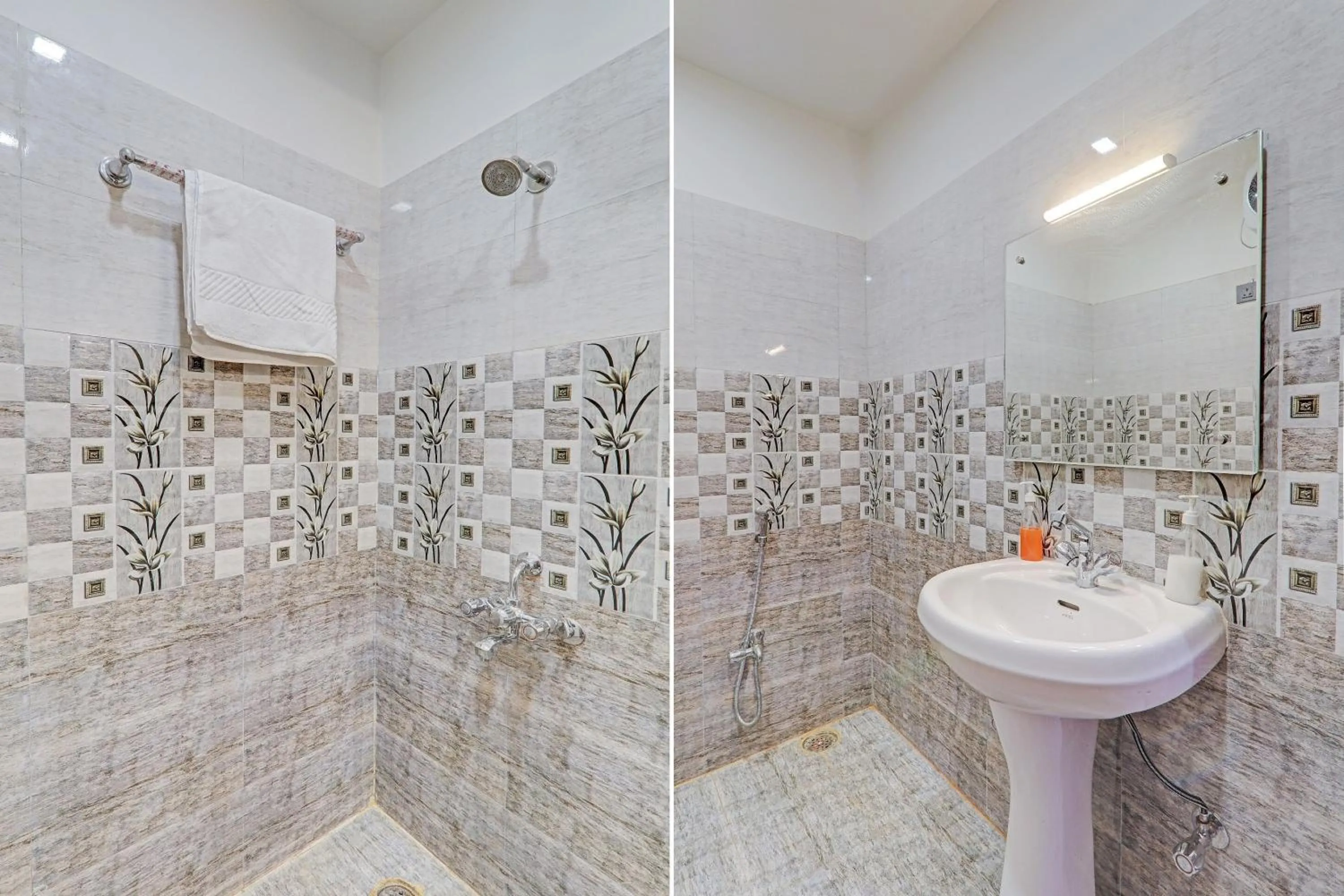 Bathroom in Super Townhouse Riddhi Residency