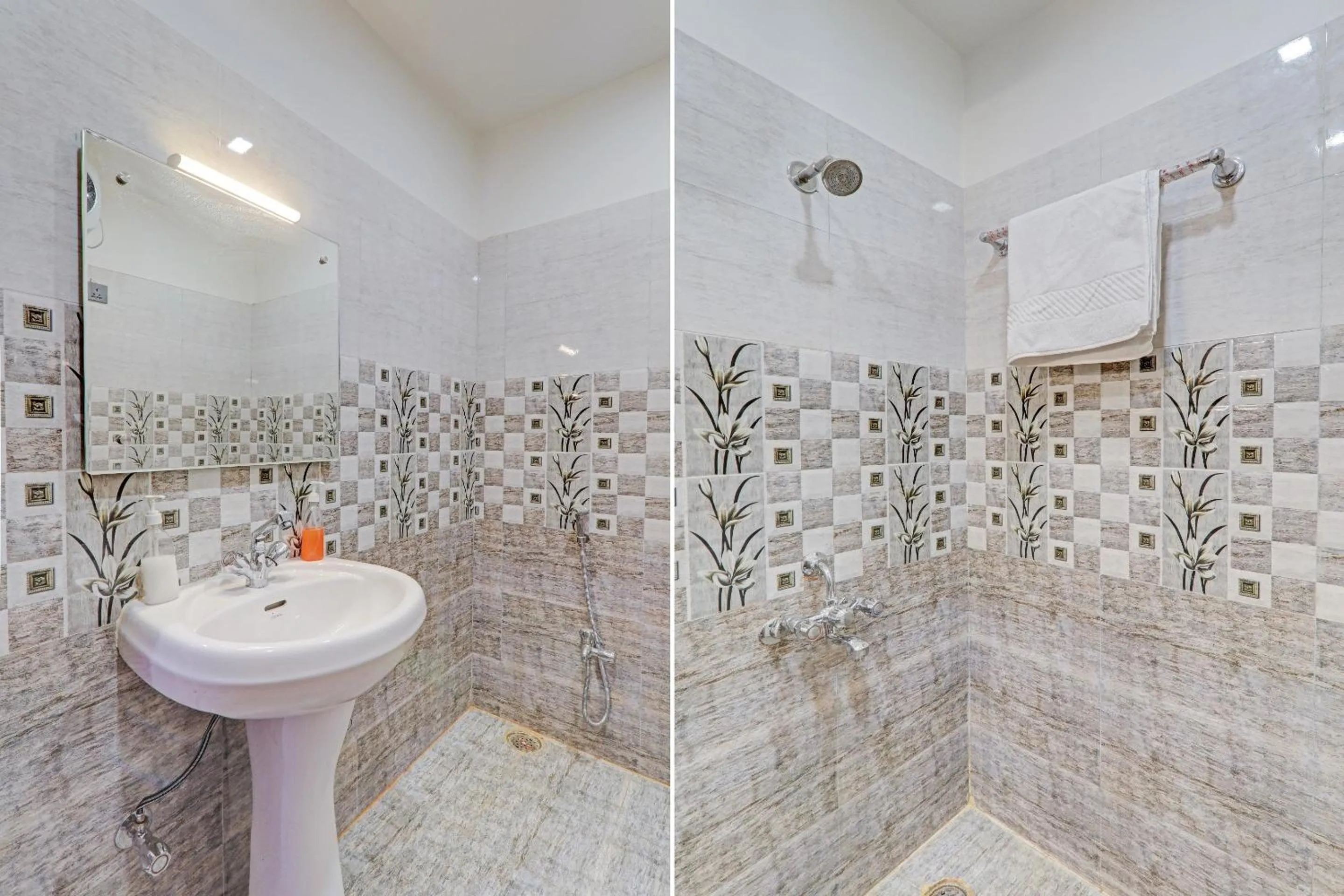 Bathroom in Super Townhouse Riddhi Residency