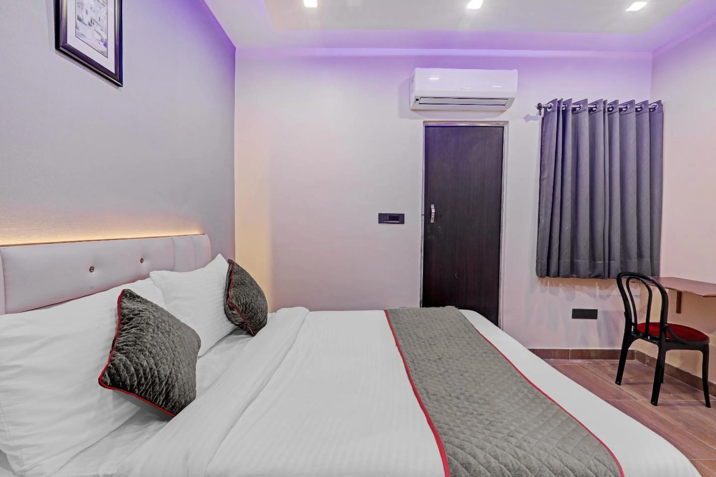 Bedroom in Super Townhouse Riddhi Residency