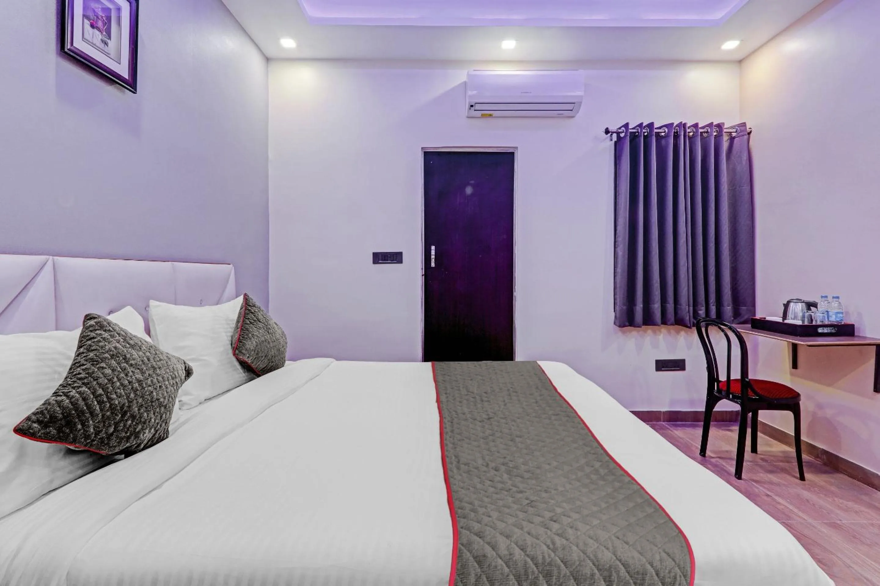 Bedroom in Super Townhouse Riddhi Residency