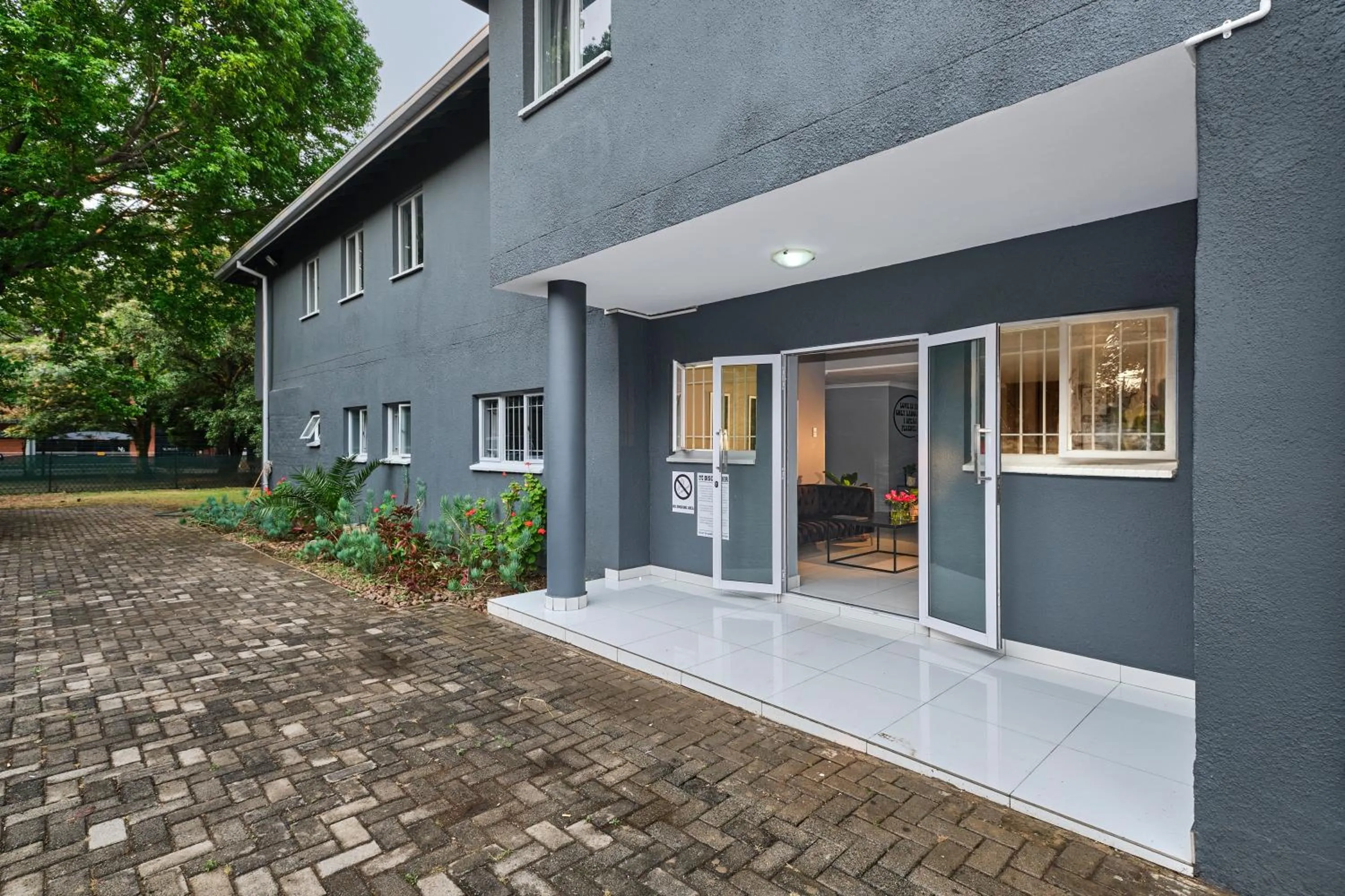 Property building in Inn & Out Sandton